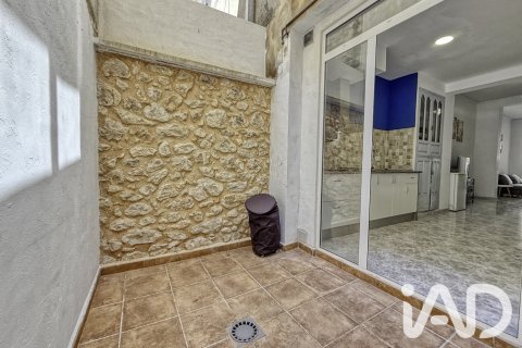 Villa in Valencia, Spain 4 bedrooms, 189 sq.m. No. 196616