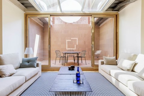 Dzīvoklis Barcelona, Spānijā 2 istabas, 188 m2 Nr. 150880