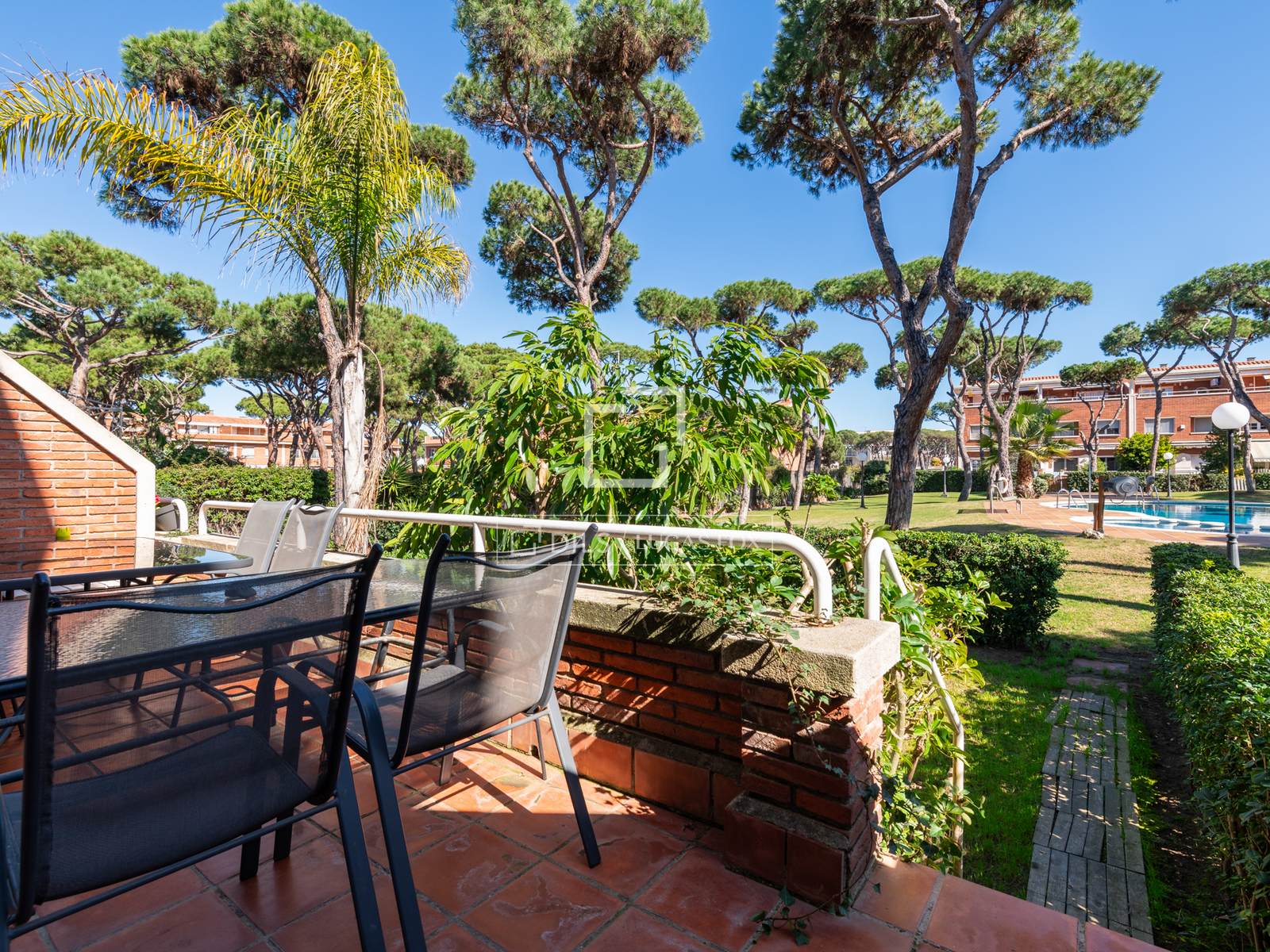 Villa in Gava, Barcelona, Spain 5 bedrooms, 292 sq.m. No. 150878