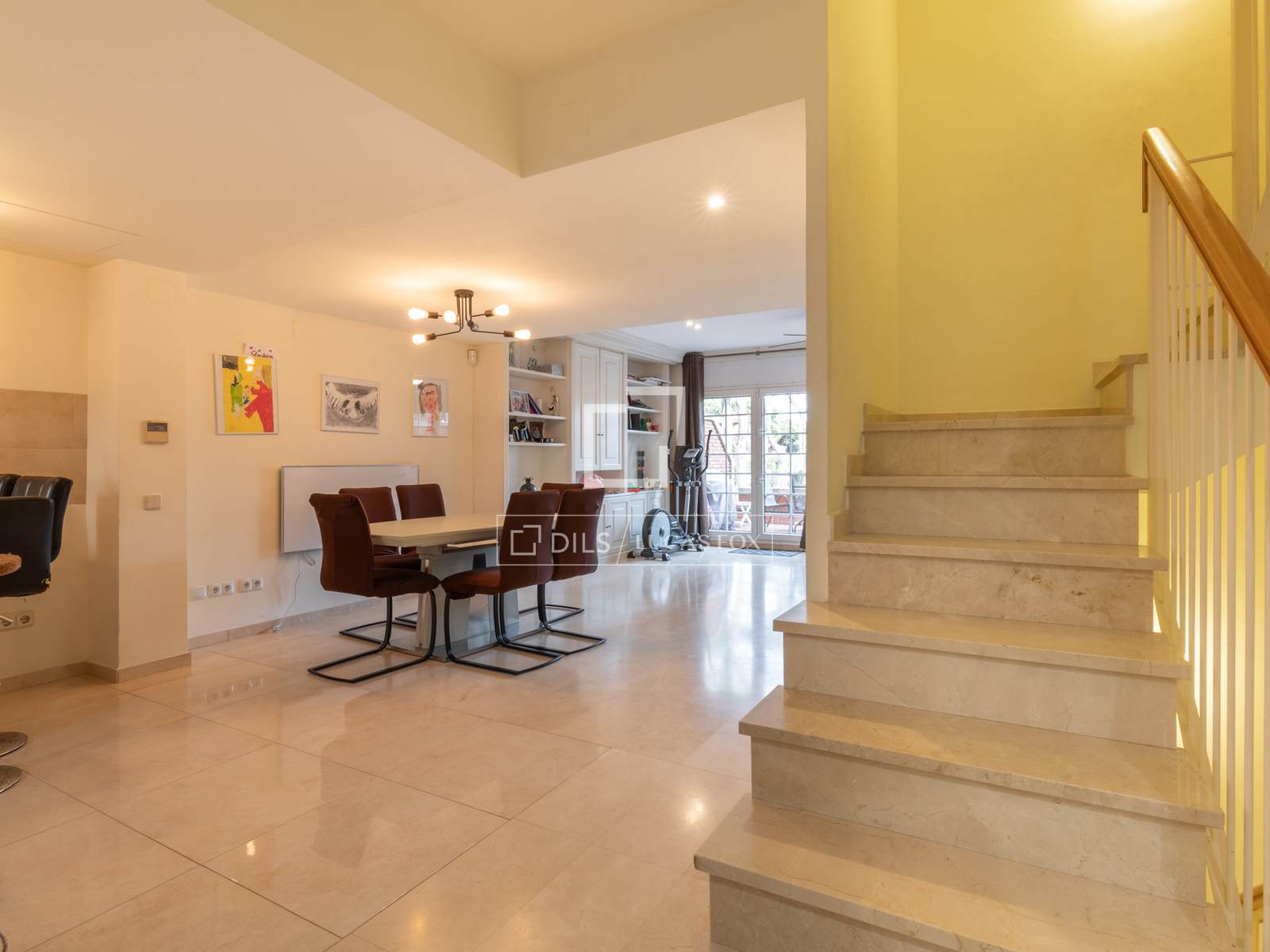 Villa in Gava, Barcelona, Spain 5 bedrooms, 292 sq.m. No. 150878