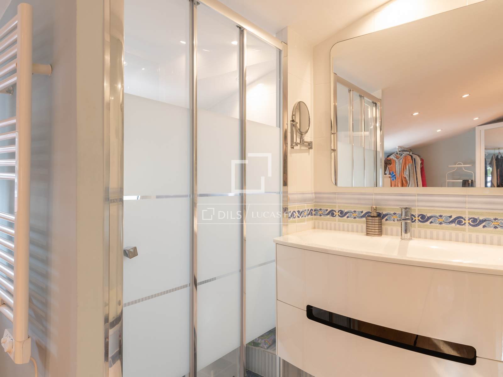 Villa in Gava, Barcelona, Spain 5 bedrooms, 292 sq.m. No. 150878