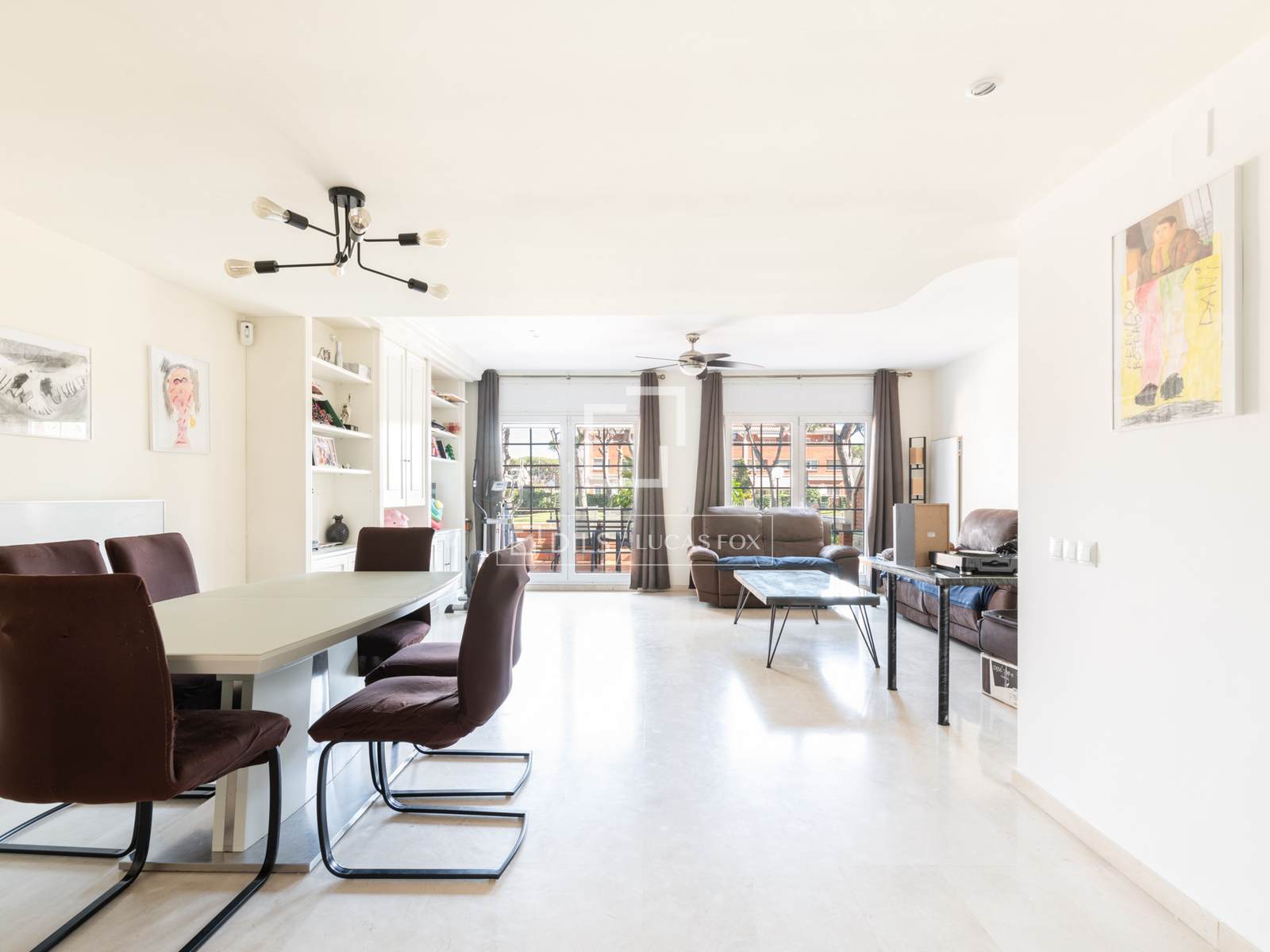 Villa in Gava, Barcelona, Spain 5 bedrooms, 292 sq.m. No. 150878