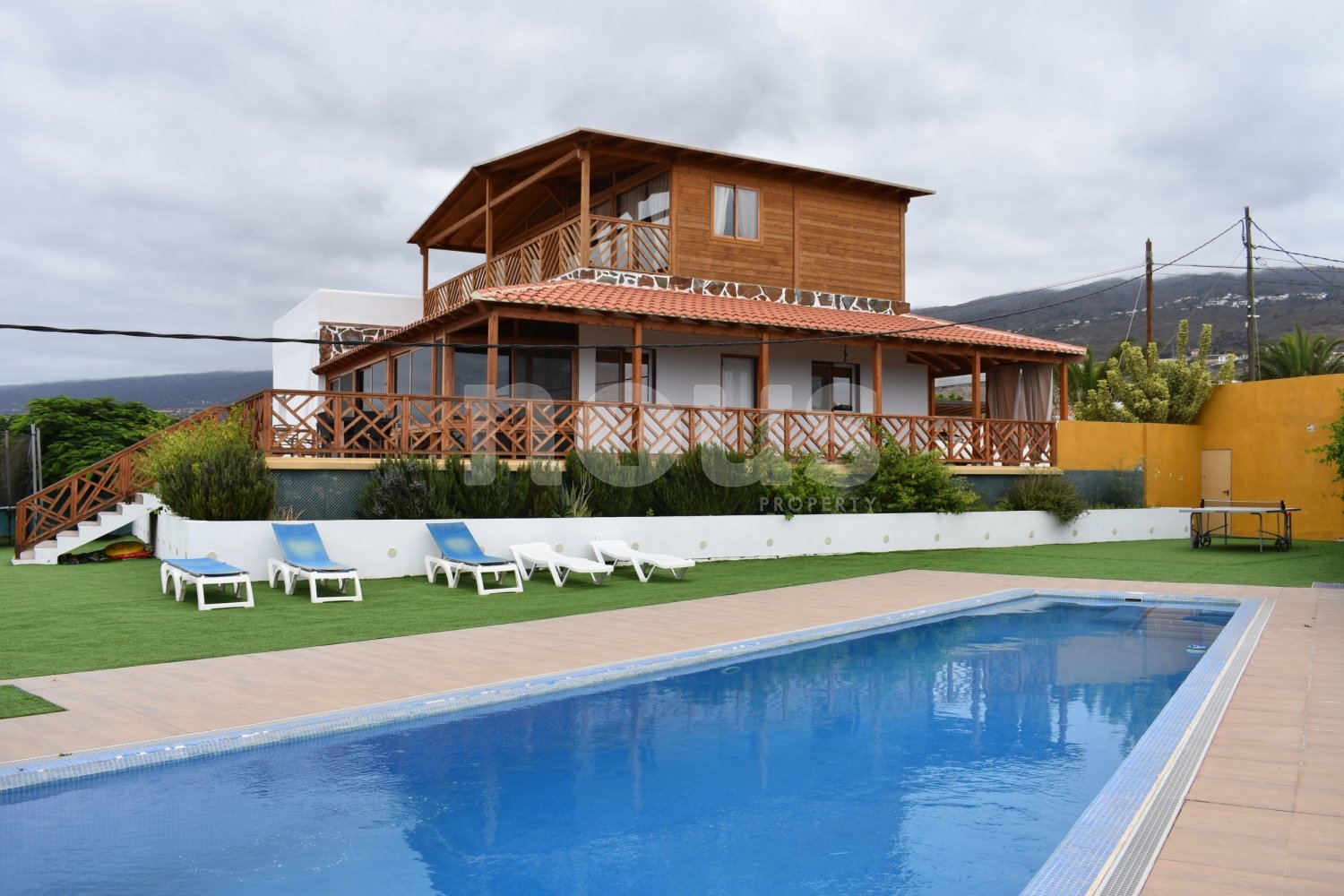 Villa en Tijoco Bajo, Tenerife, España 5 dormitorios, 200 m2 No. 102929