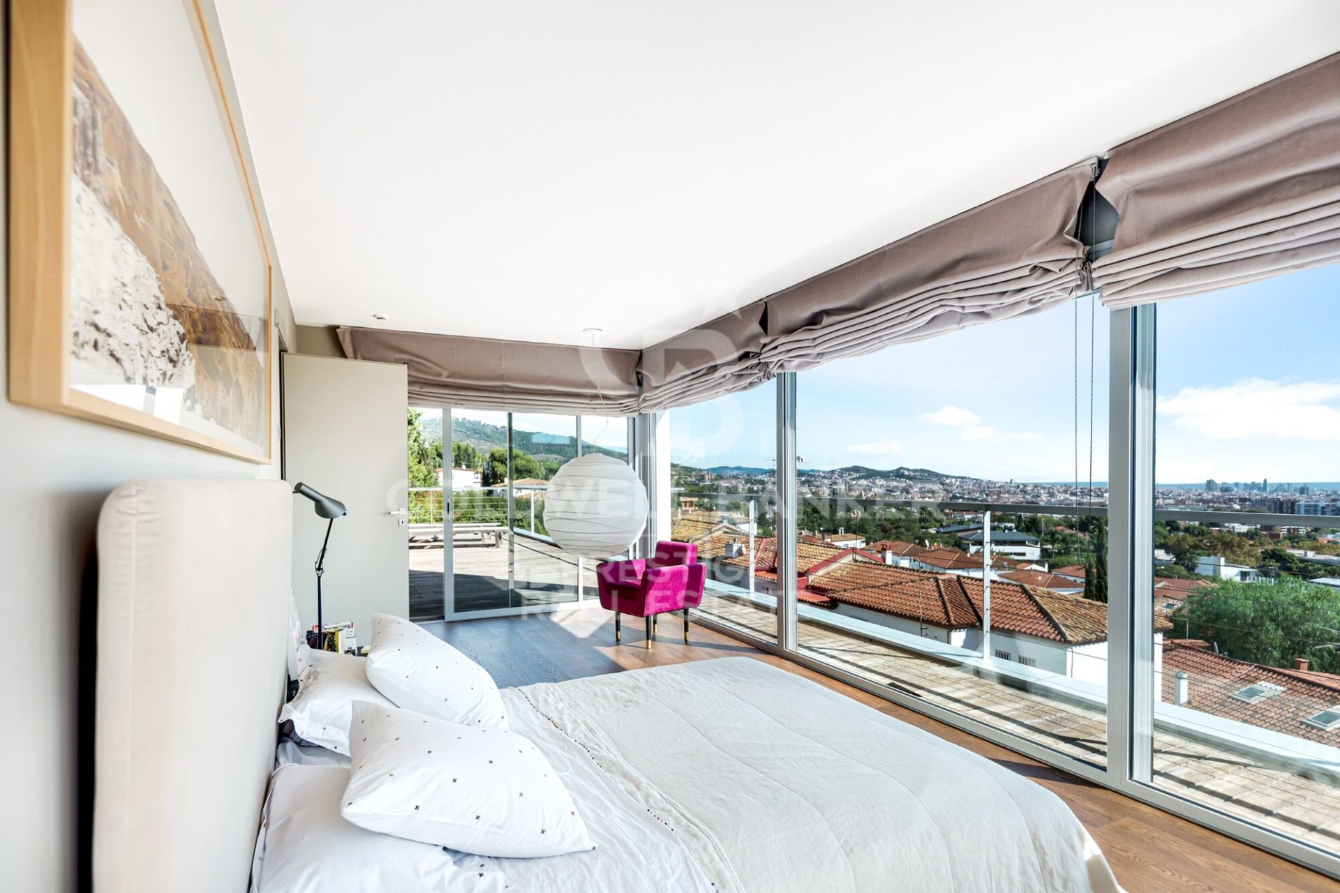 Māja Barcelona, Spānijā 6 istabas, 730 m2 Nr. 160390