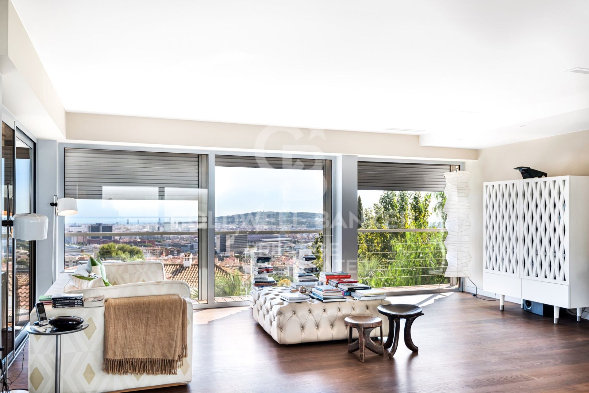 Māja Barcelona, Spānijā 6 istabas, 730 m2 Nr. 160390