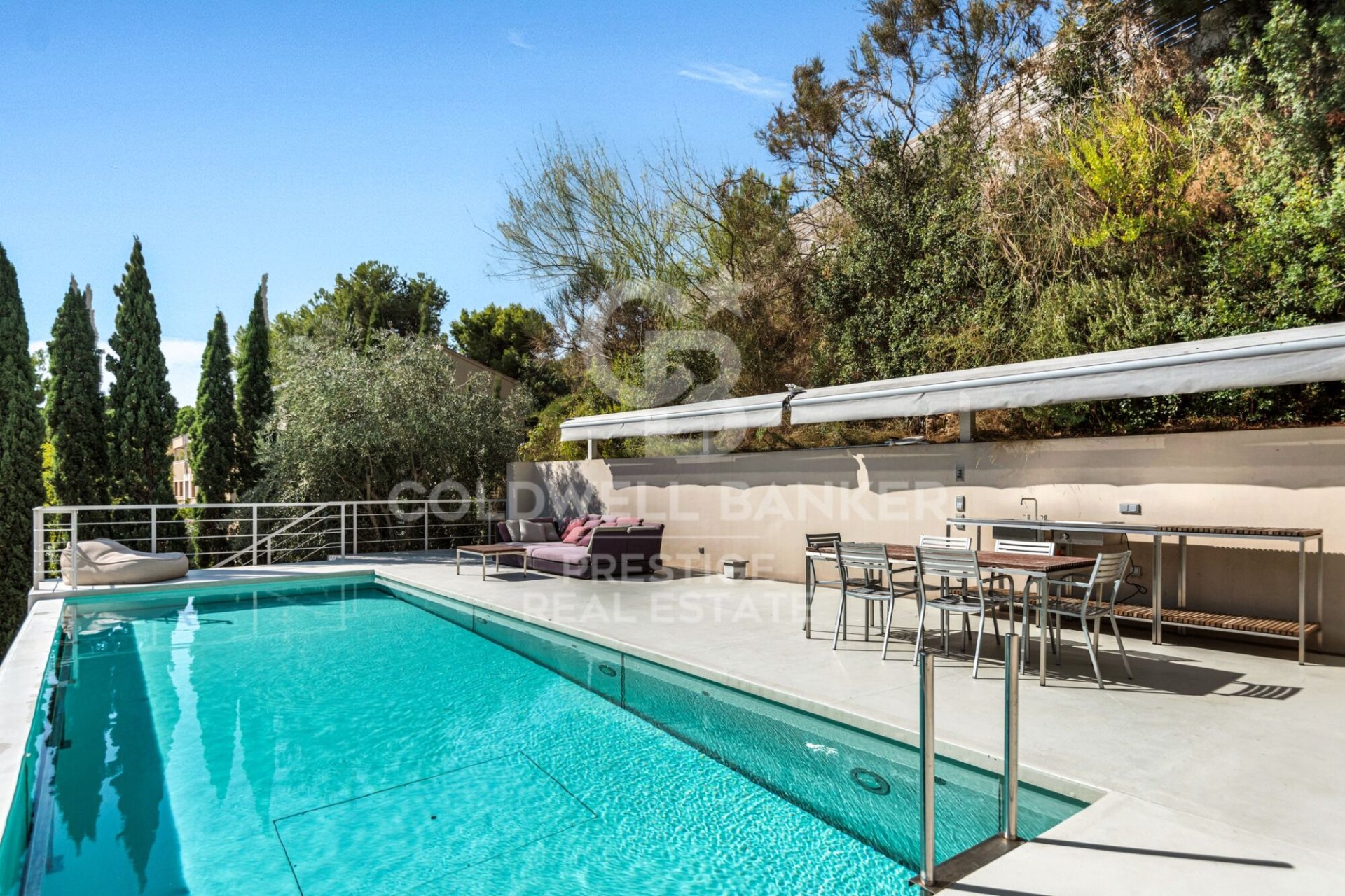 Māja Barcelona, Spānijā 6 istabas, 730 m2 Nr. 160390