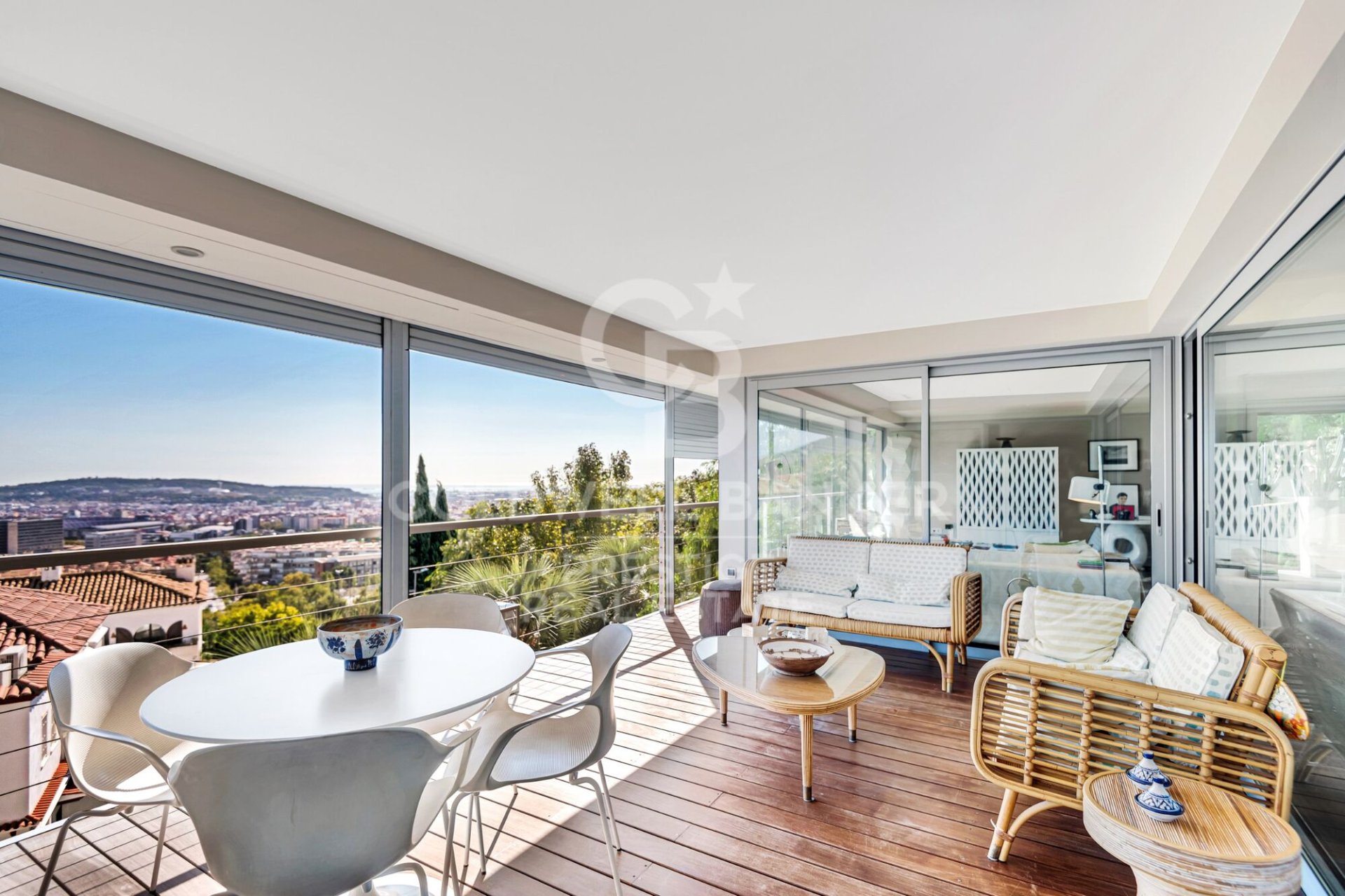 Māja Barcelona, Spānijā 6 istabas, 730 m2 Nr. 160390