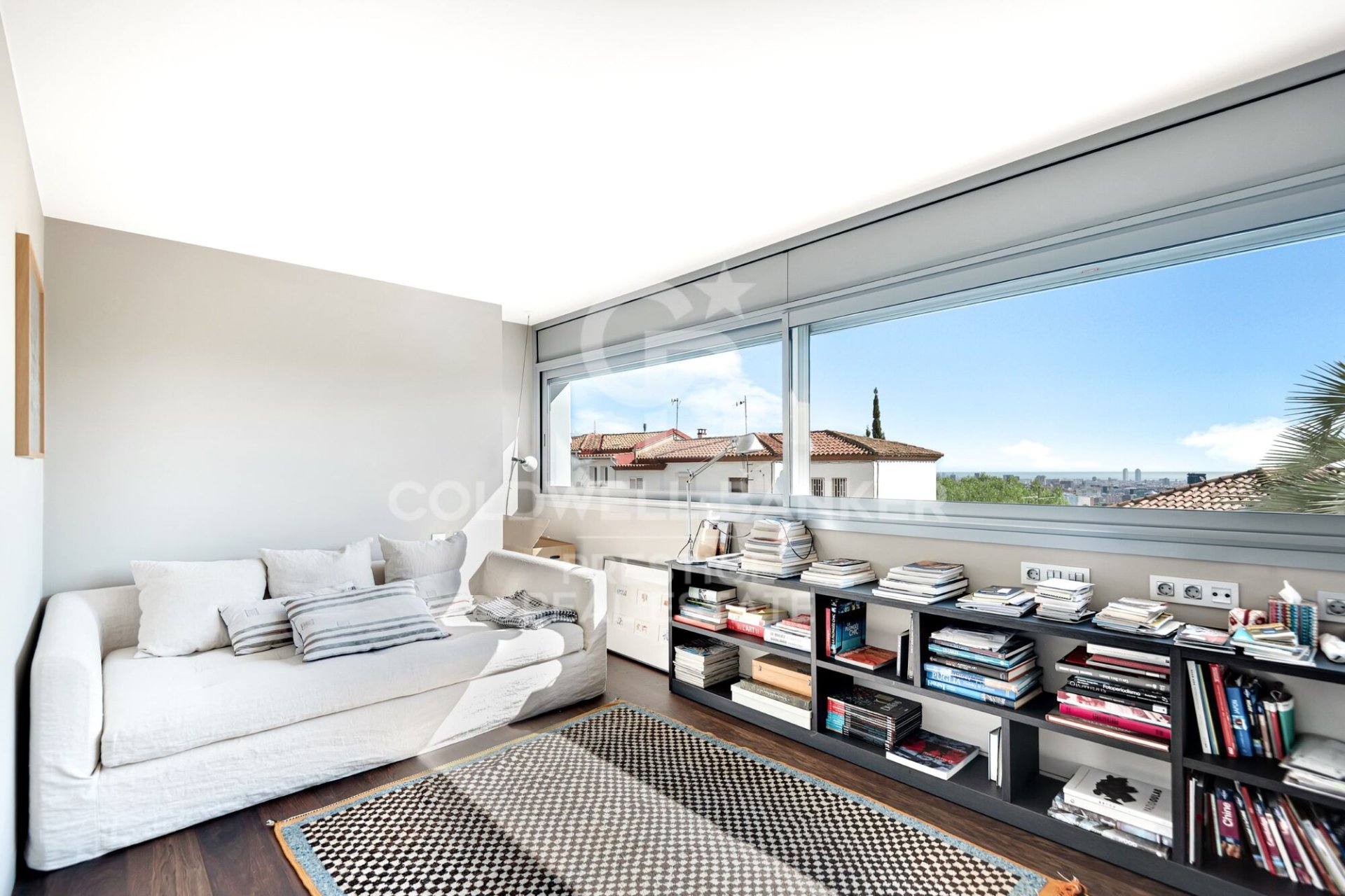 Māja Barcelona, Spānijā 6 istabas, 730 m2 Nr. 160390