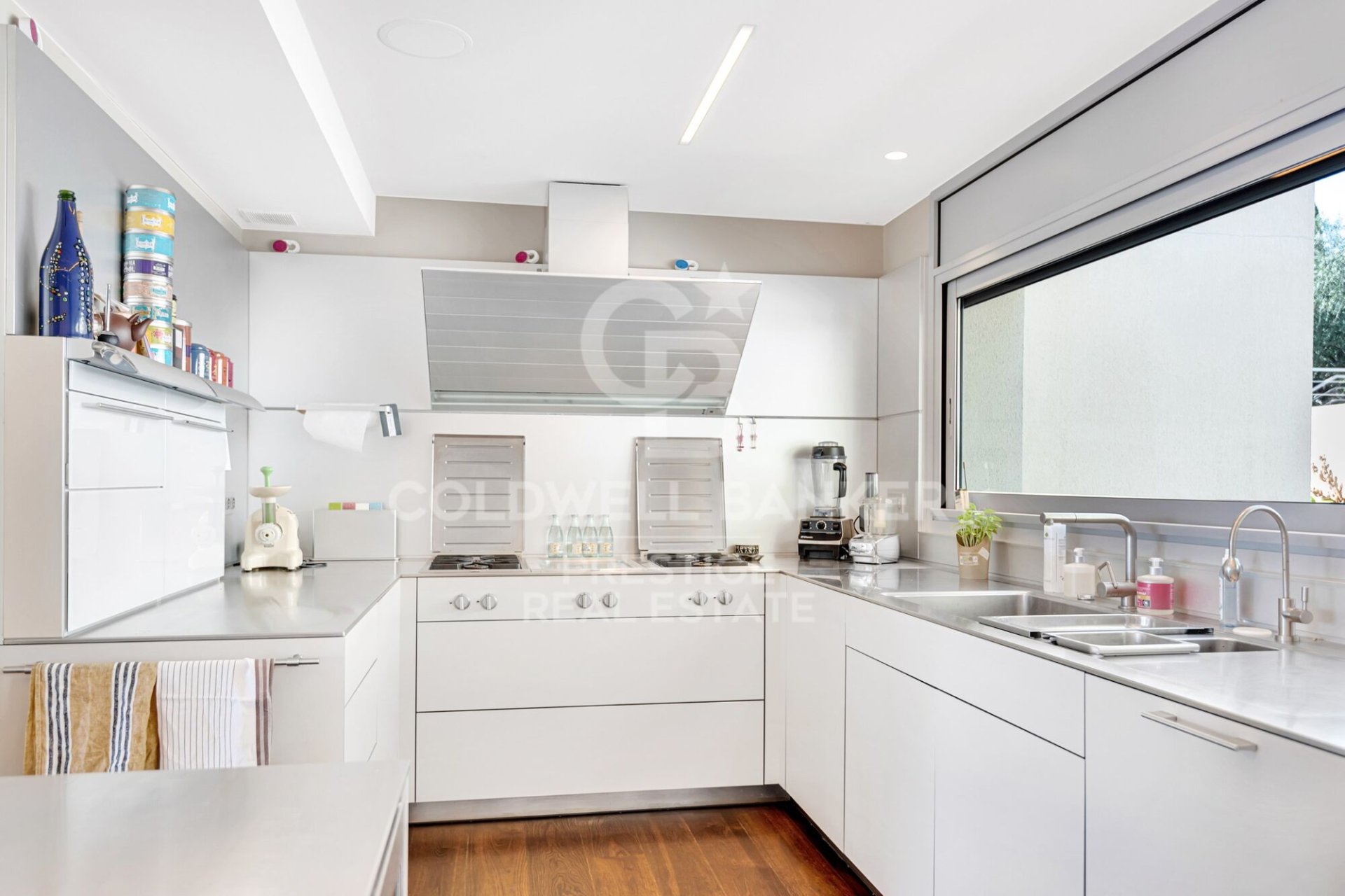 Māja Barcelona, Spānijā 6 istabas, 730 m2 Nr. 160390
