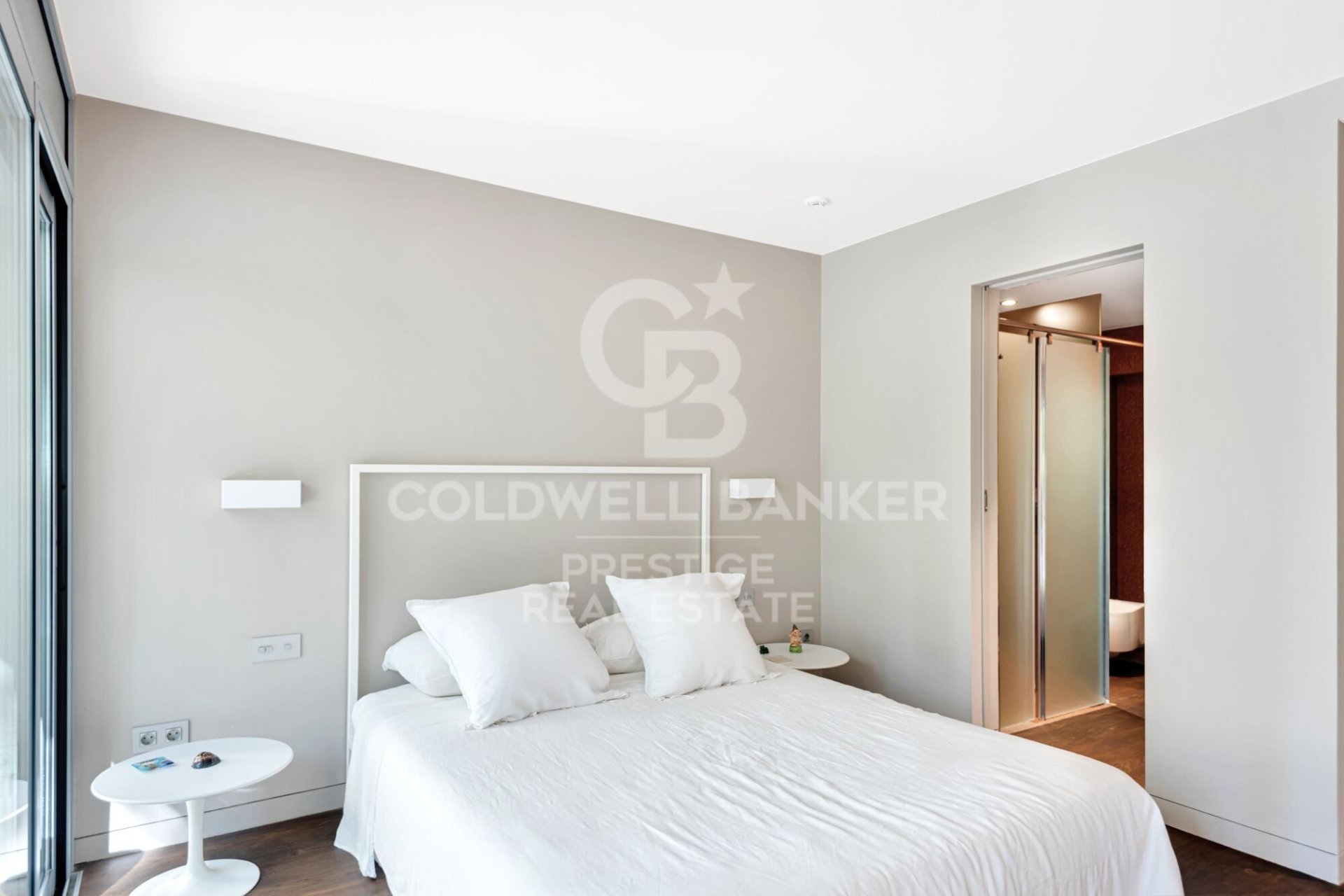 Māja Barcelona, Spānijā 6 istabas, 730 m2 Nr. 160390