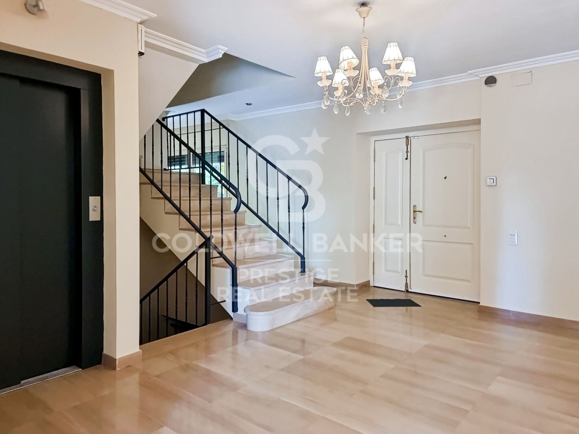 House in Esplugues de Llobregat, Barcelona, Spain 5 bedrooms, 465 sq.m. No. 160392