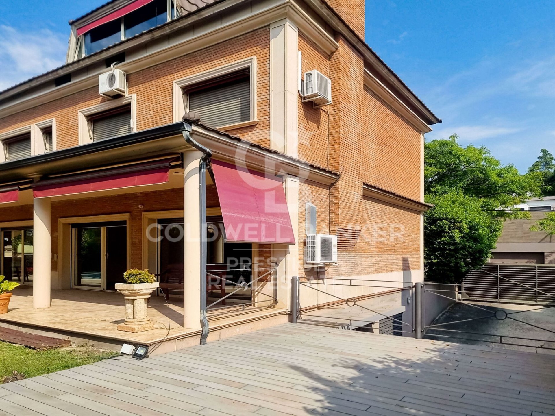 House in Esplugues de Llobregat, Barcelona, Spain 5 bedrooms, 465 sq.m. No. 160392