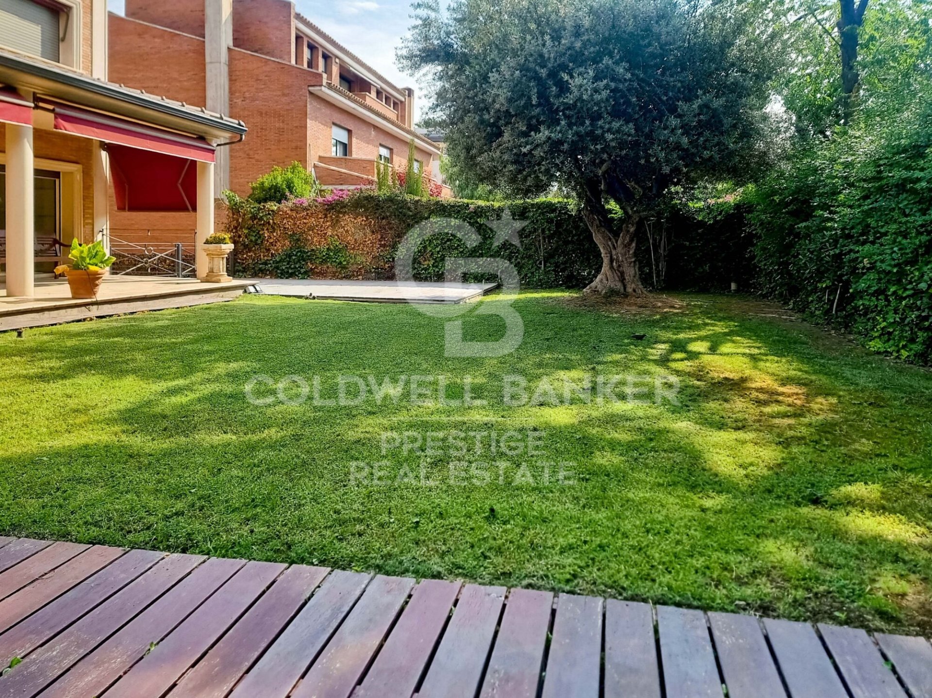 House in Esplugues de Llobregat, Barcelona, Spain 5 bedrooms, 465 sq.m. No. 160392