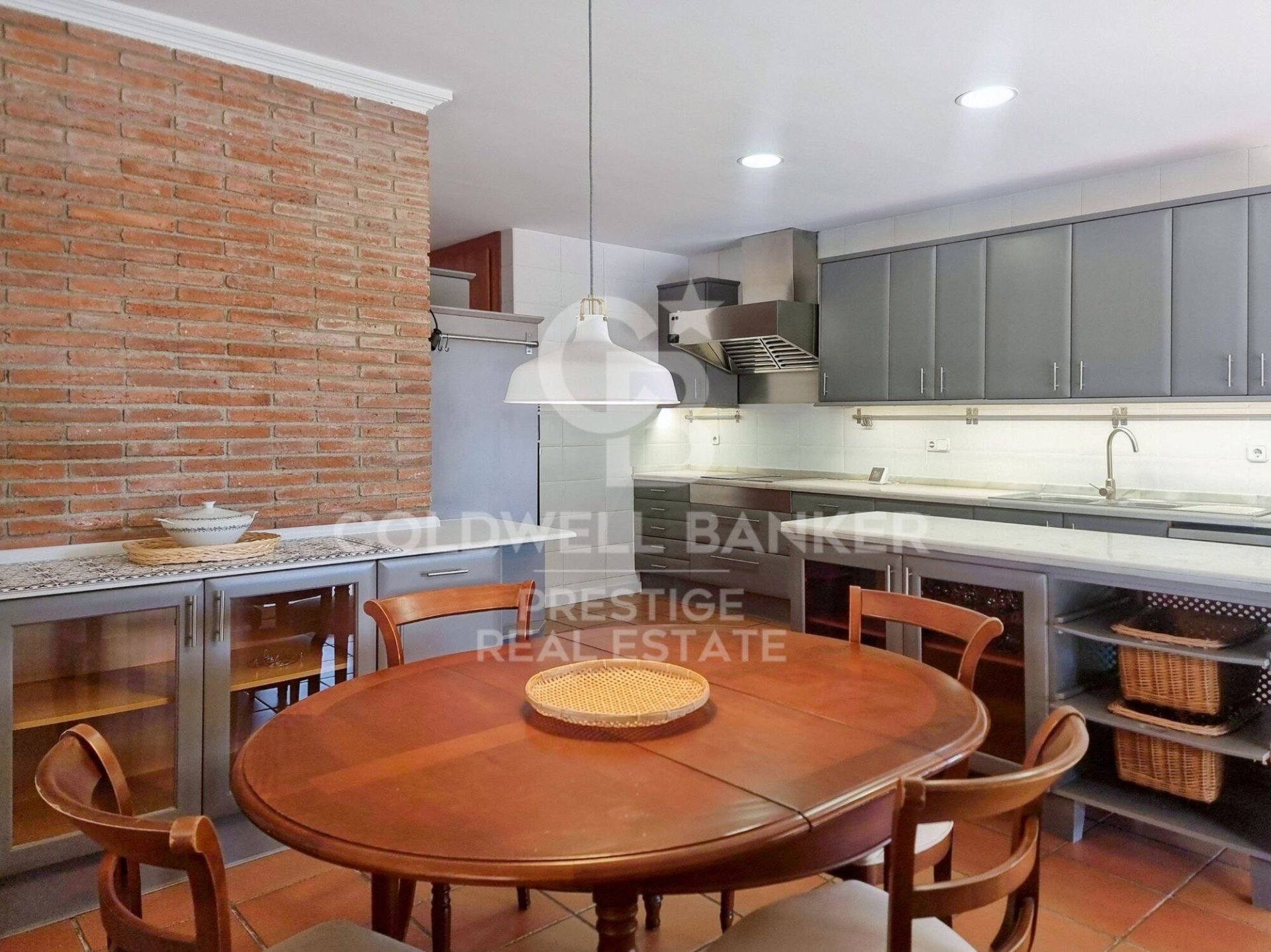House in Esplugues de Llobregat, Barcelona, Spain 5 bedrooms, 465 sq.m. No. 160392