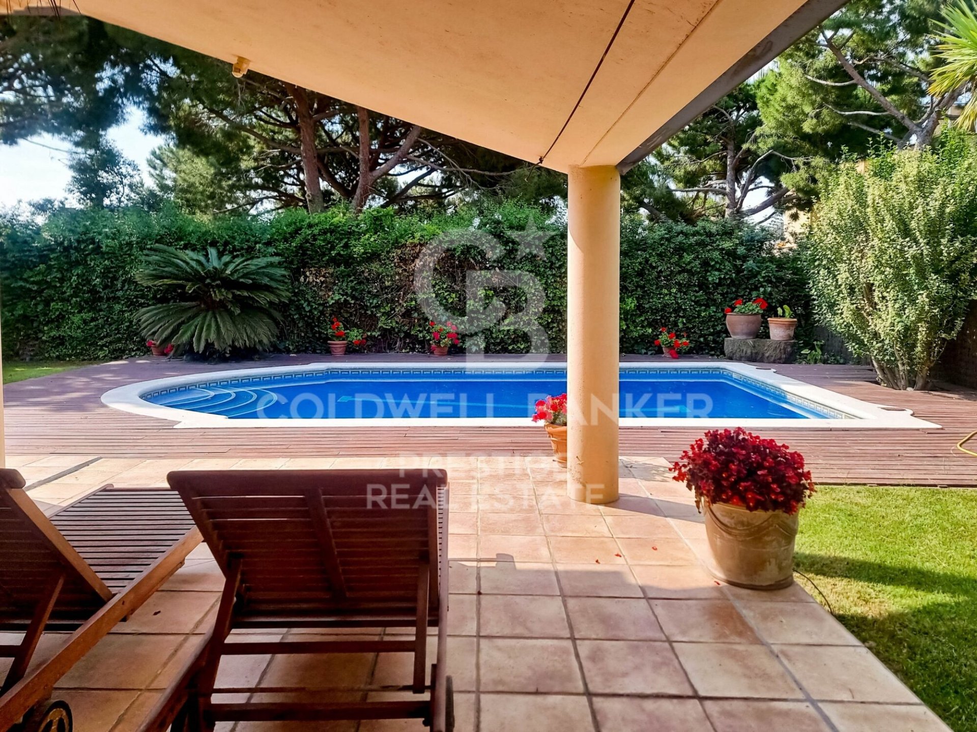 House in Esplugues de Llobregat, Barcelona, Spain 5 bedrooms, 465 sq.m. No. 160392