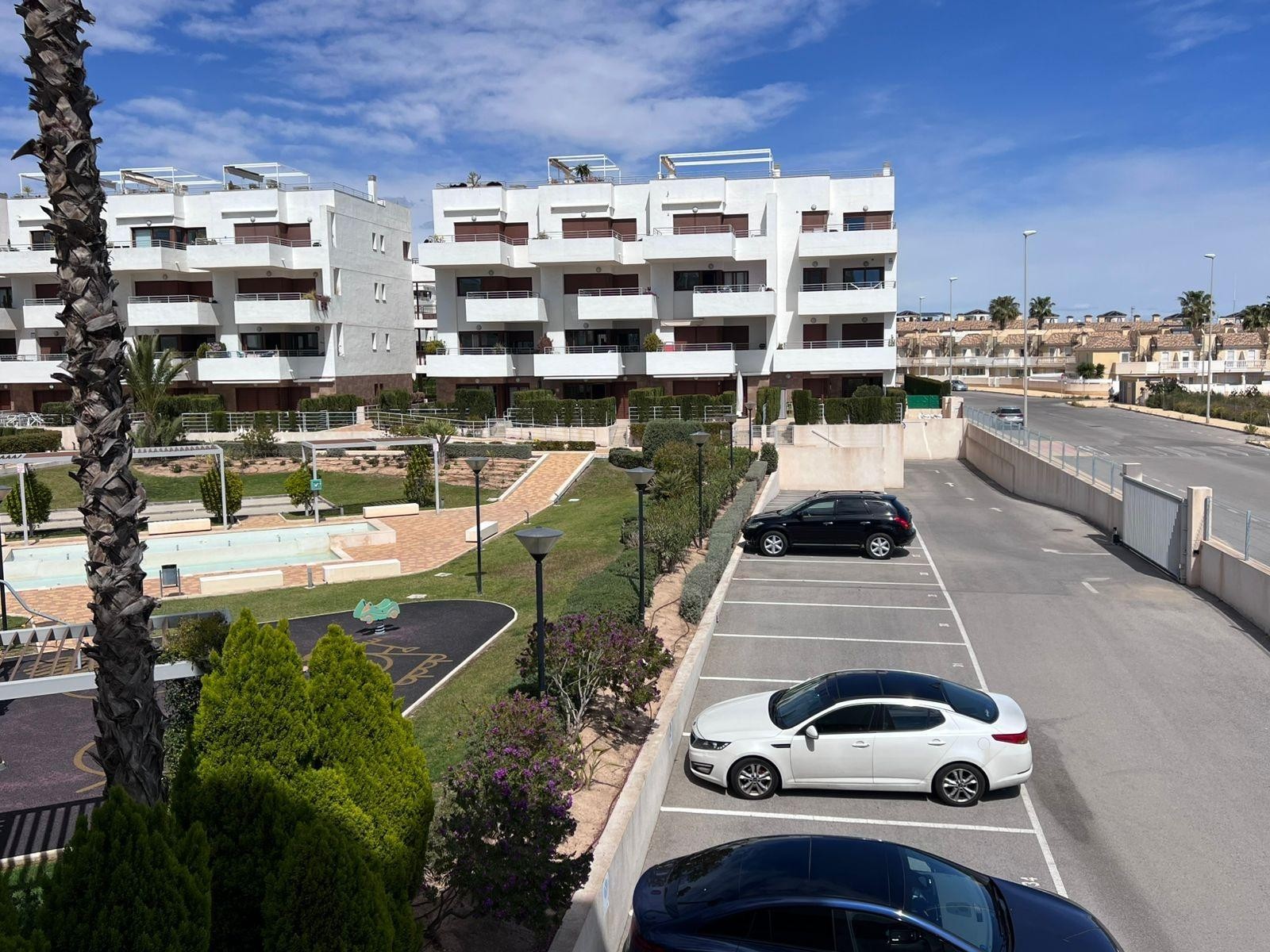 Lägenhet i Cabo Roig, Alicante, Spanien 2 sovrum, 84 kvm. Nr. 180141