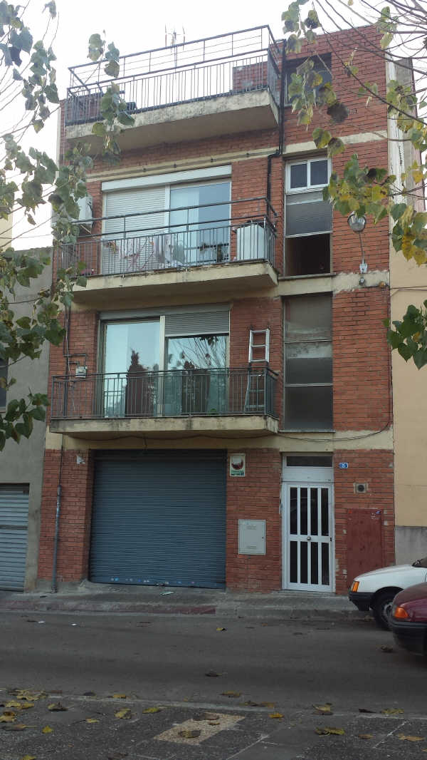 Lägenhet i Sabadell, Barcelona, Spanien 3 sovrum, 80 kvm. Nr. 191165