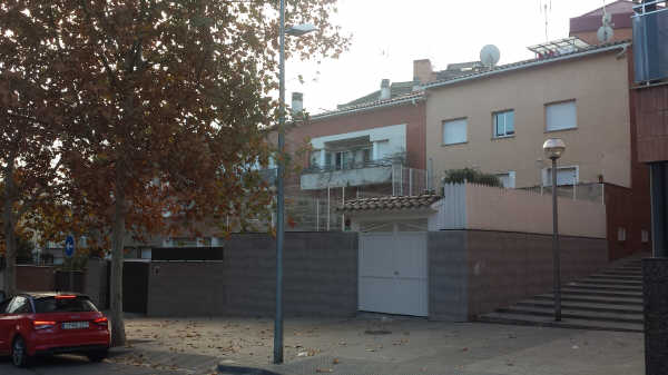 Lägenhet i Sabadell, Barcelona, Spanien 3 sovrum, 80 kvm. Nr. 191165