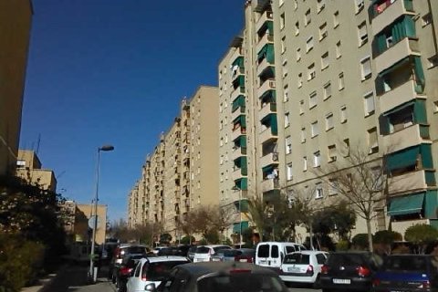 Квартира в Кастельяр-дель-Вальес, Барселона, Испания 3 спальни, 86м2 №191162