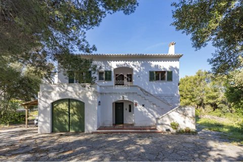 Villa en Ciutadella De Menorca, Menorca, España 5 dormitorios, 326 m2 No. 166074