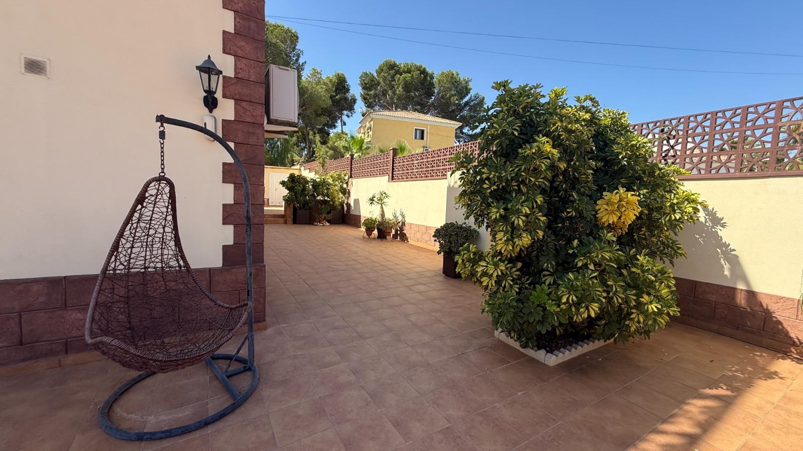 Willa w Torrevieja, Alicante, Hiszpania 7 sypialni, 217 mkw. nr 164477