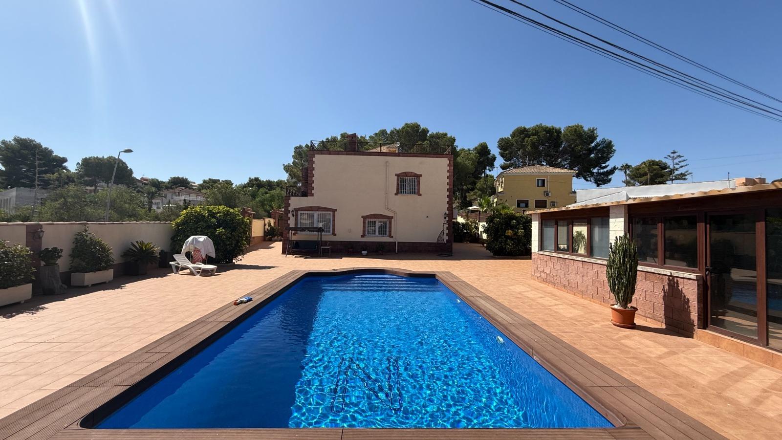 Willa w Torrevieja, Alicante, Hiszpania 7 sypialni, 217 mkw. nr 164477