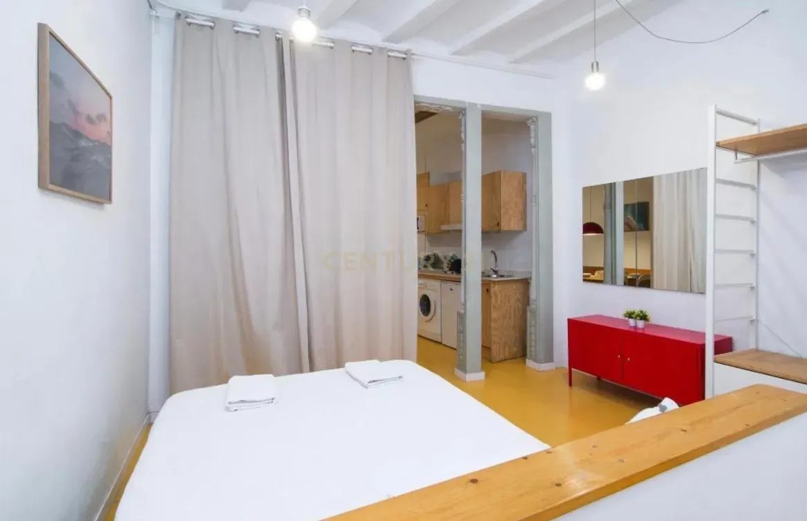 Wohnung in Barcelona, Spanien 5 Schlafzimmer, 186 m2 Nr. 167072