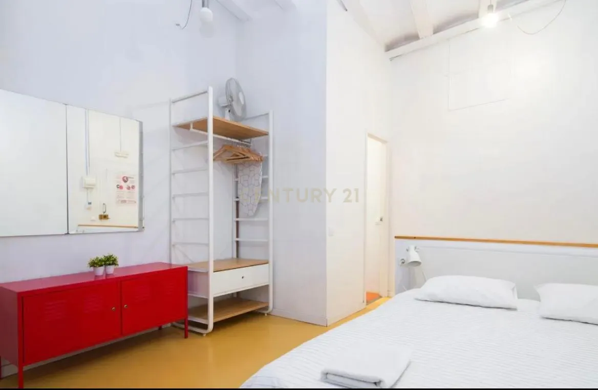 Wohnung in Barcelona, Spanien 5 Schlafzimmer, 186 m2 Nr. 167072
