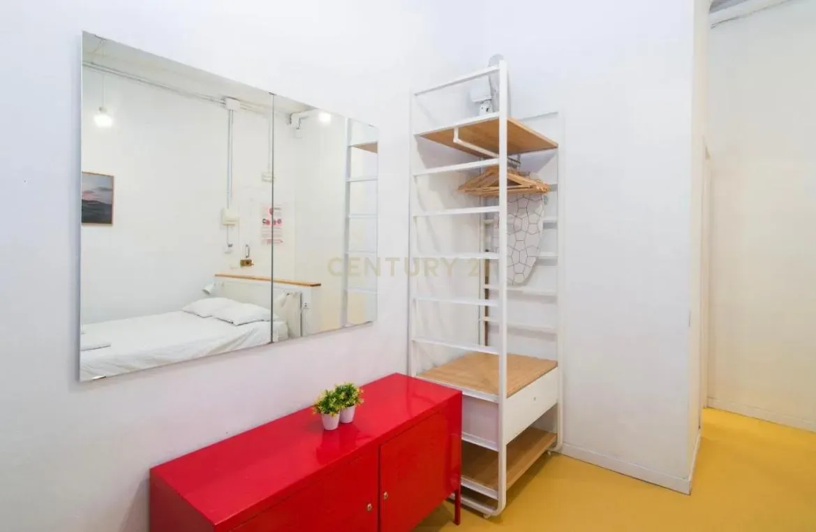 Wohnung in Barcelona, Spanien 5 Schlafzimmer, 186 m2 Nr. 167072