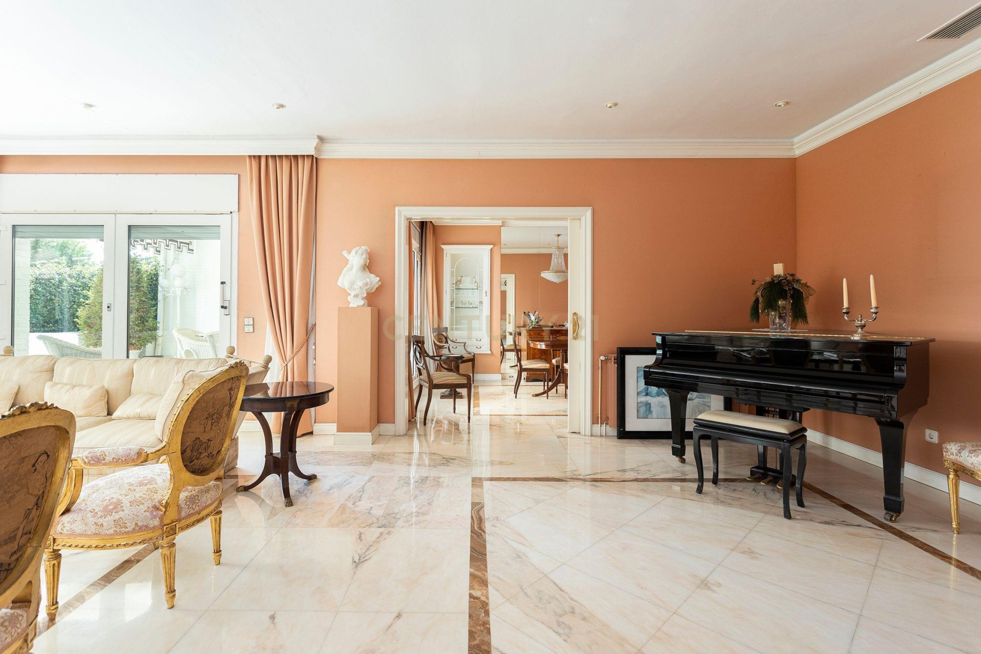 House in Barcelona, Spain 6 bedrooms, 695 sq.m. No. 167073