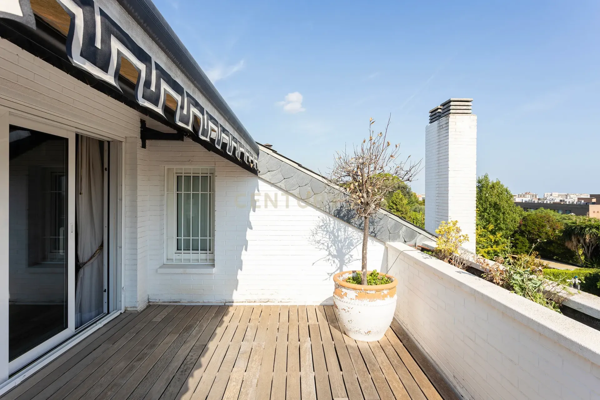 House in Barcelona, Spain 6 bedrooms, 695 sq.m. No. 167073