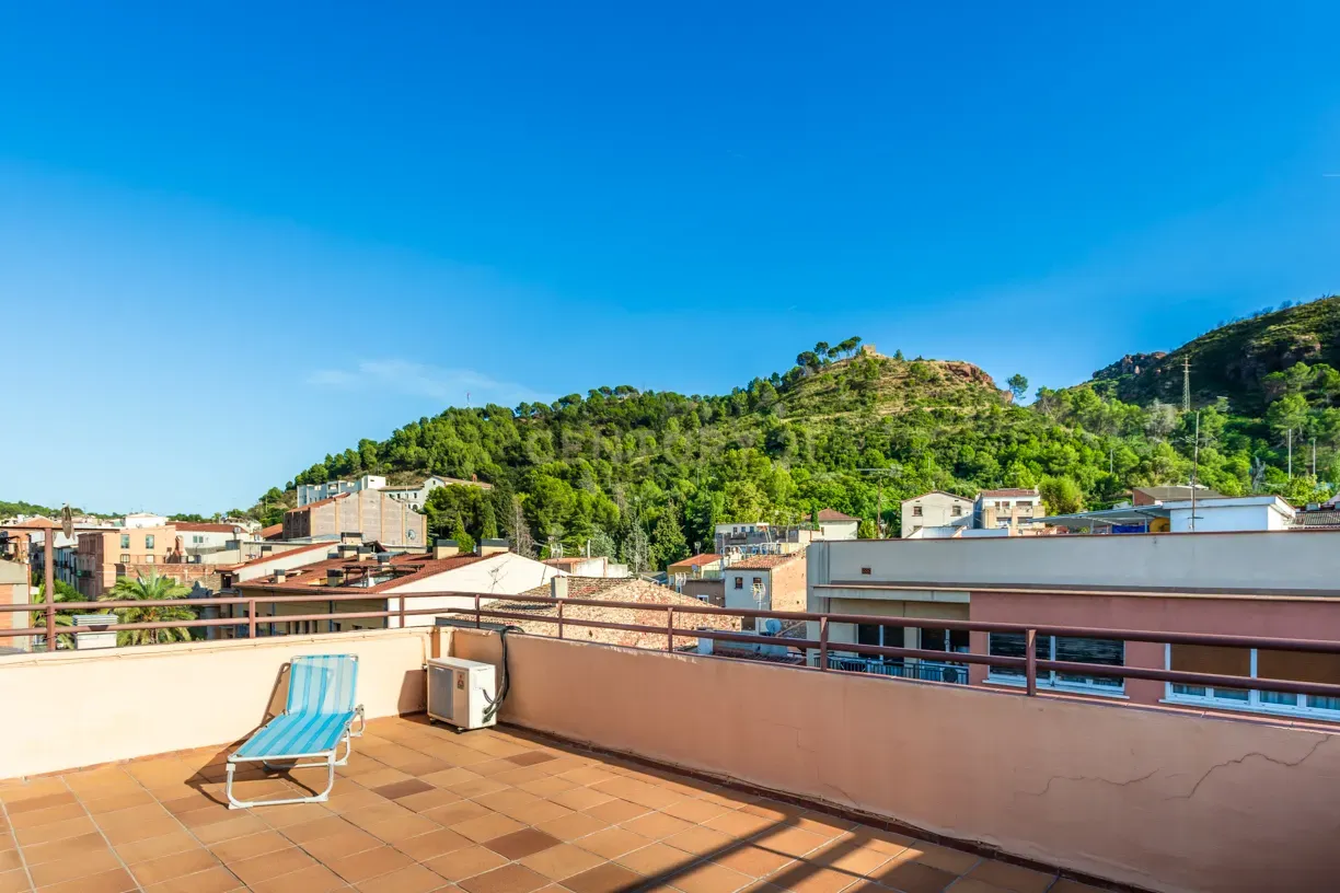 Kommersiell fastighet i Martorell, Barcelona, Spanien 4 sovrum, 259 kvm. Nr. 167075