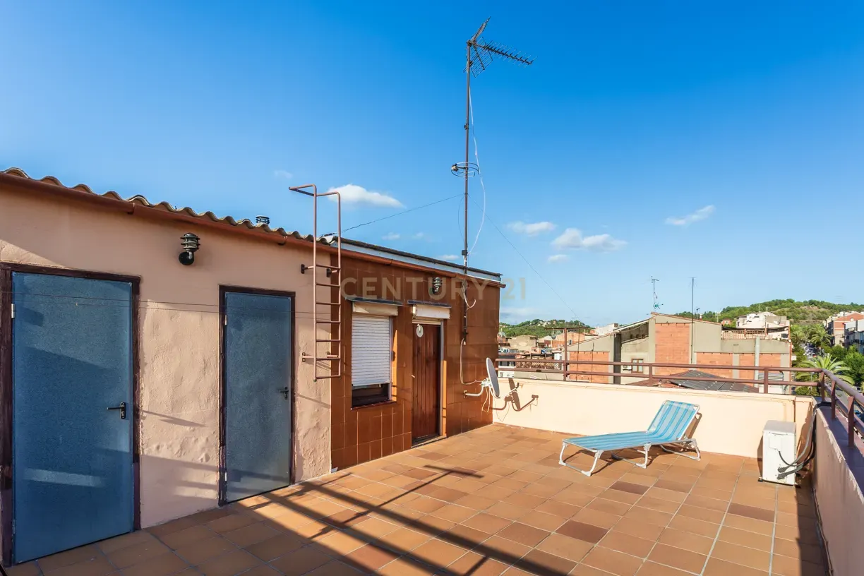 Kommersiell fastighet i Martorell, Barcelona, Spanien 4 sovrum, 259 kvm. Nr. 167075