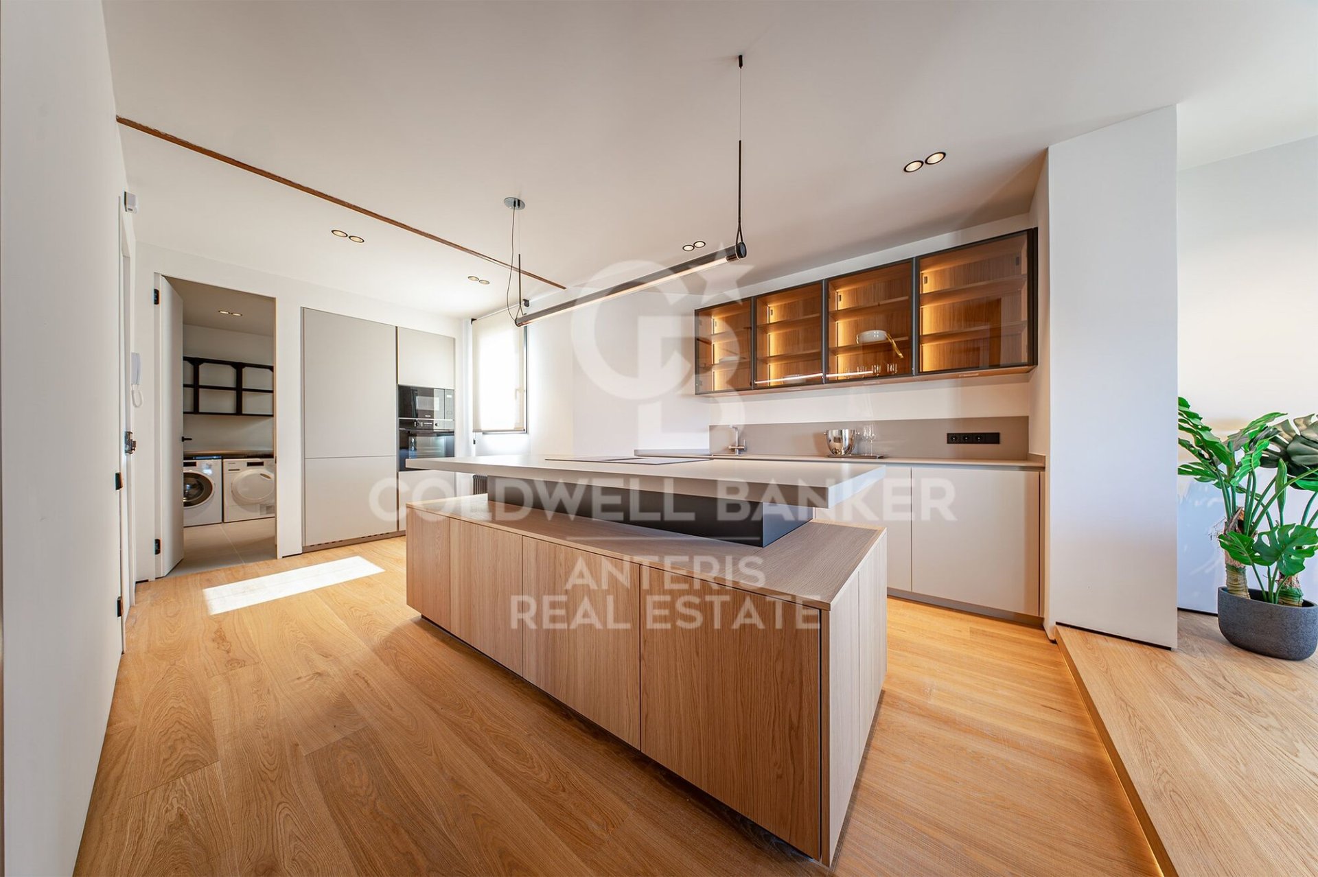 Penthauss Barcelona, Spānijā 268 m2 Nr. 178831