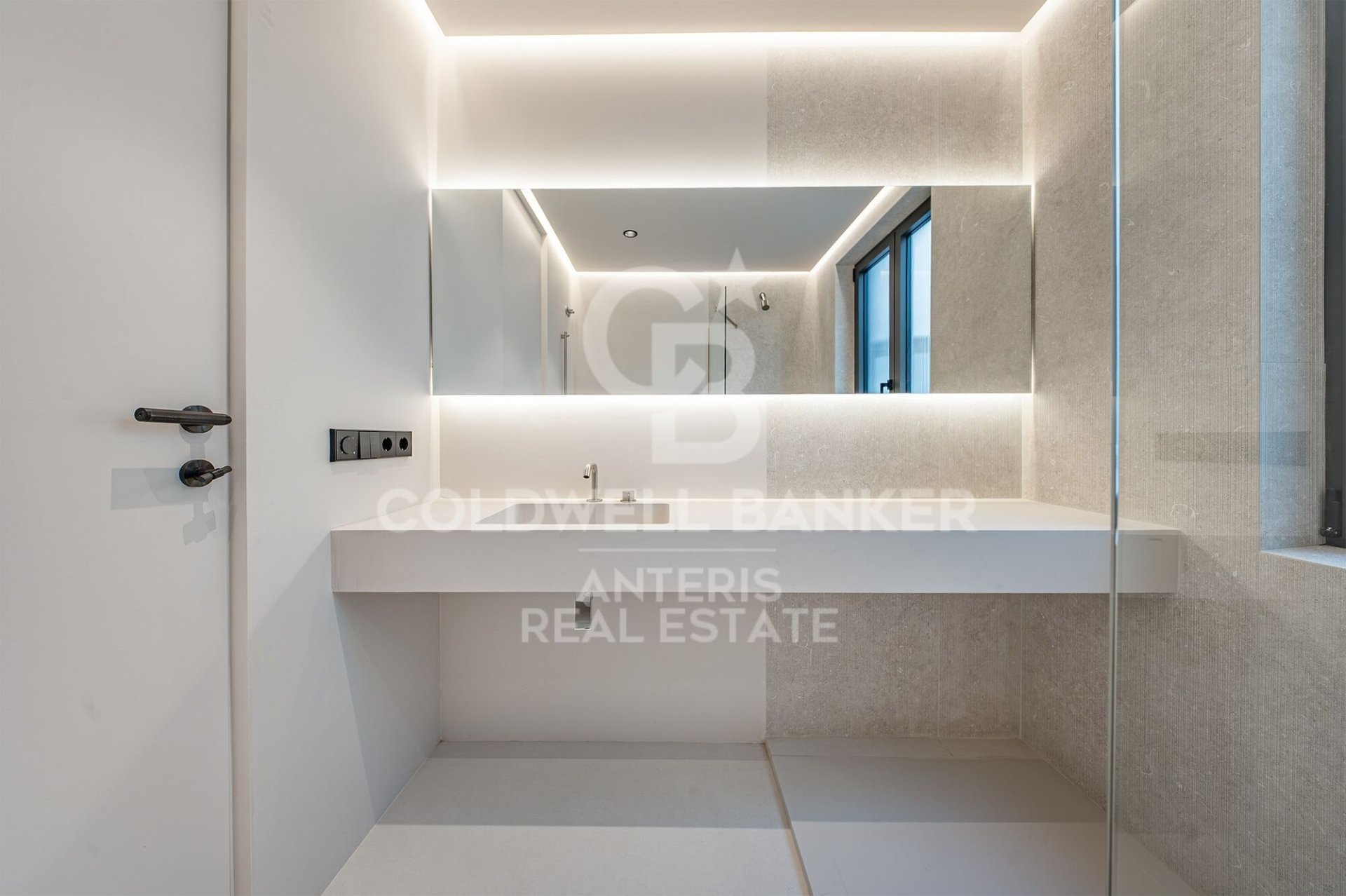 Penthauss Barcelona, Spānijā 268 m2 Nr. 178831