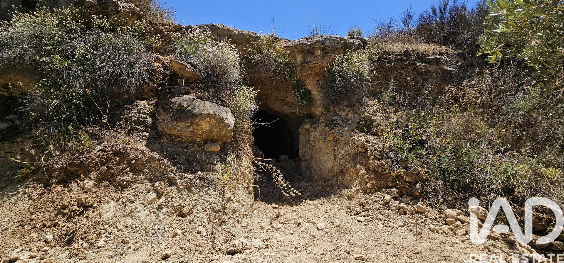 Liikekiinteistö Illar, Almeria, Espanja No. 185563