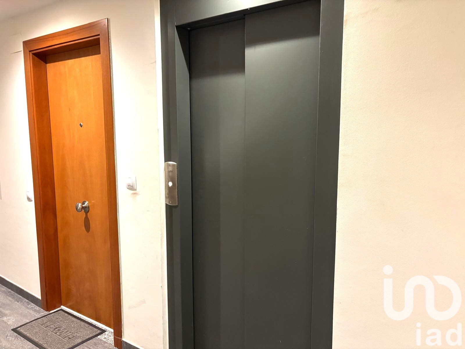 Apartamento en Roda de Berà, Tarragona, España 2 dormitorios, 87 m2 No. 185561