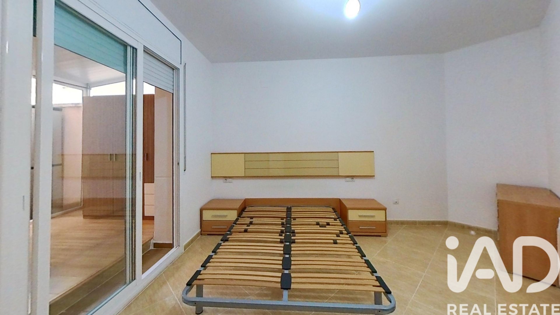 Apartamento en Roda de Berà, Tarragona, España 2 dormitorios, 87 m2 No. 185561