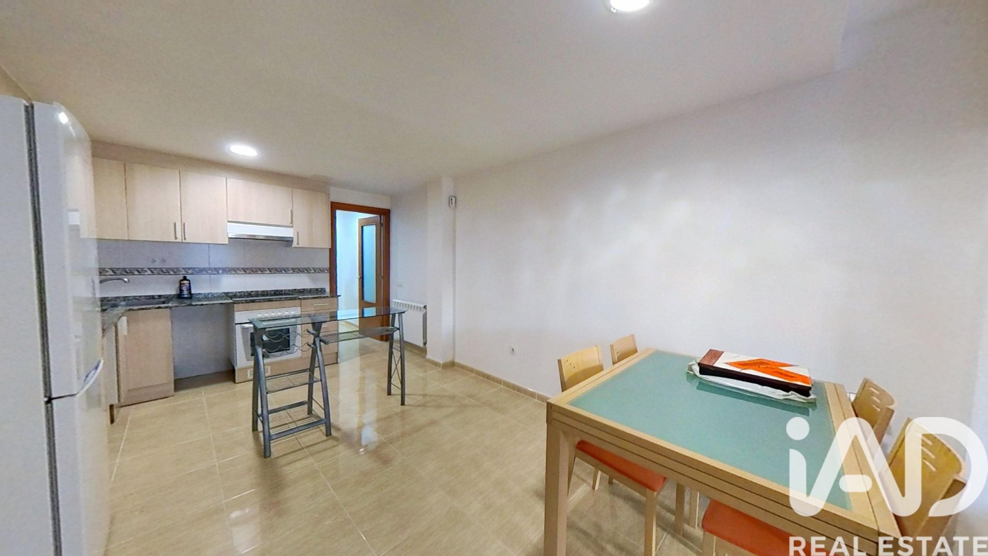 Apartamento en Roda de Berà, Tarragona, España 2 dormitorios, 87 m2 No. 185561
