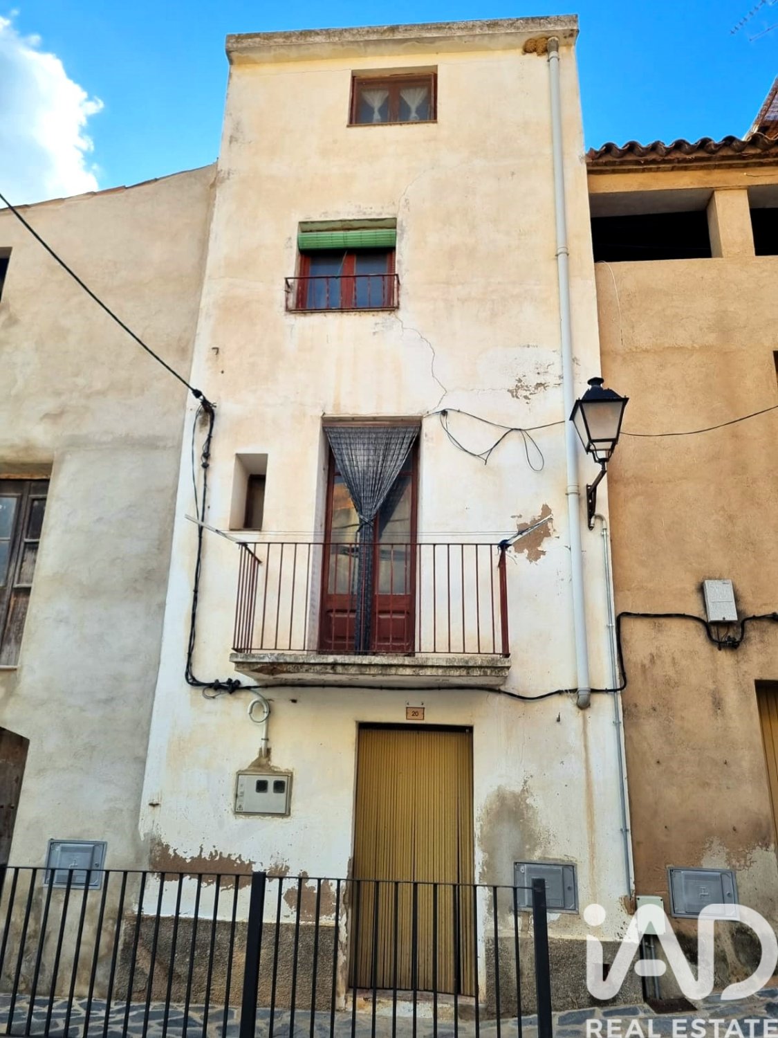 House in El Pinell de Brai, Tarragona, Spain 2 bedrooms, 156 sq.m. No. 185560