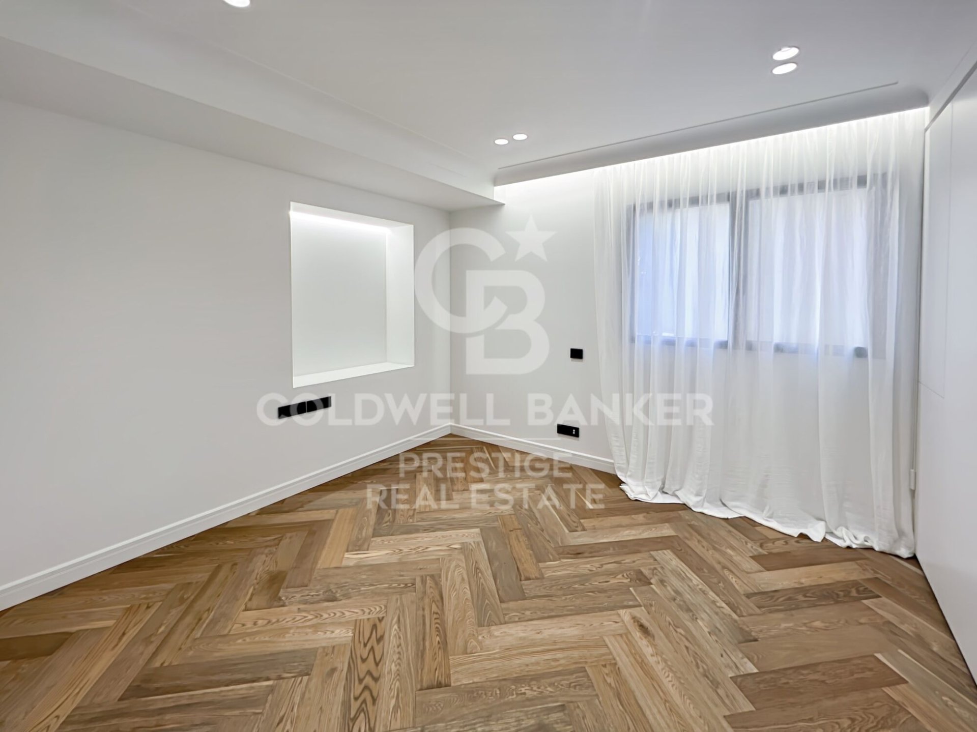 Apartamento en Barcelona, España 4 dormitorios, 350 m2 No. 160225
