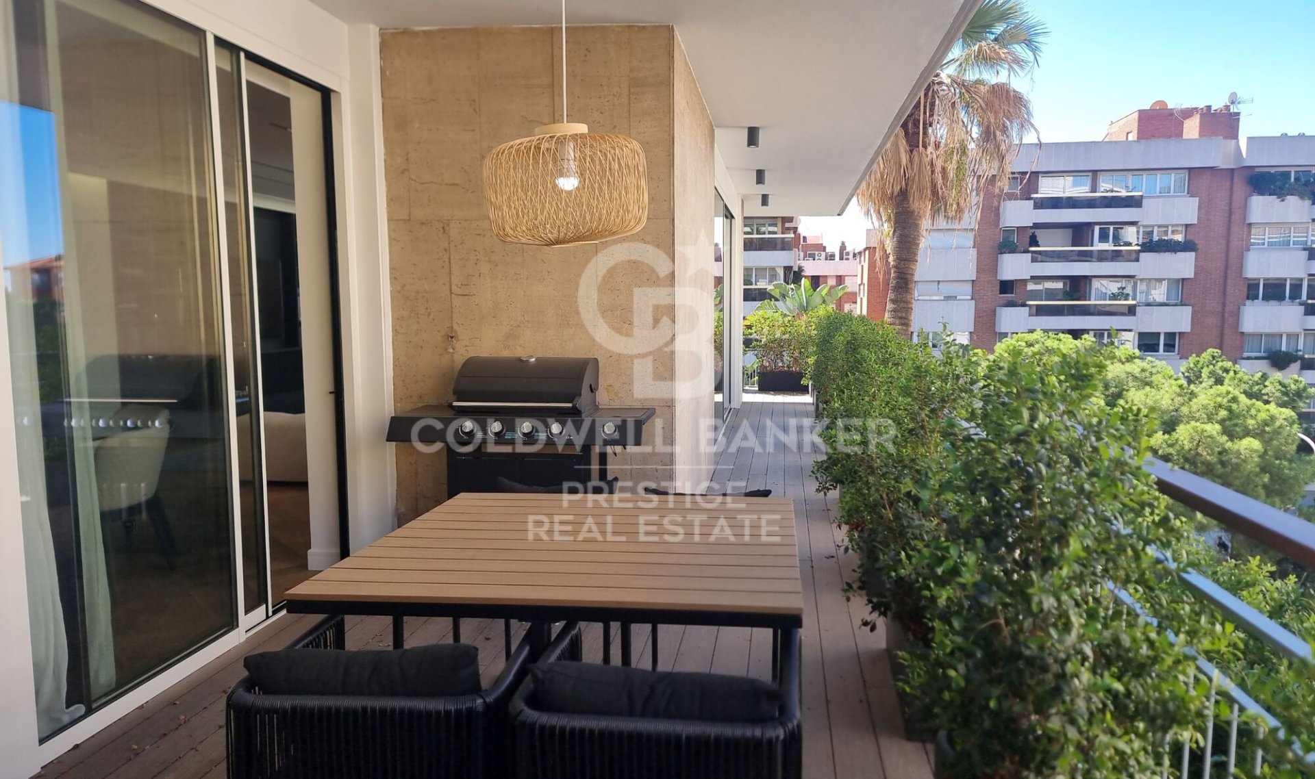 Apartamento en Barcelona, España 4 dormitorios, 350 m2 No. 160225