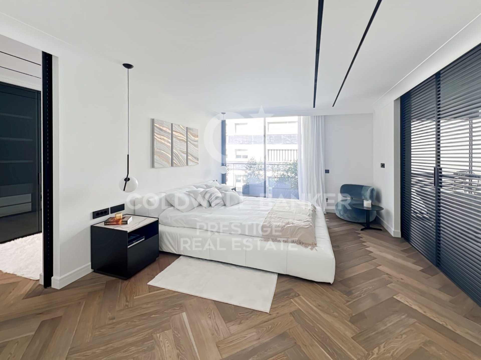 Apartamento en Barcelona, España 4 dormitorios, 350 m2 No. 160225