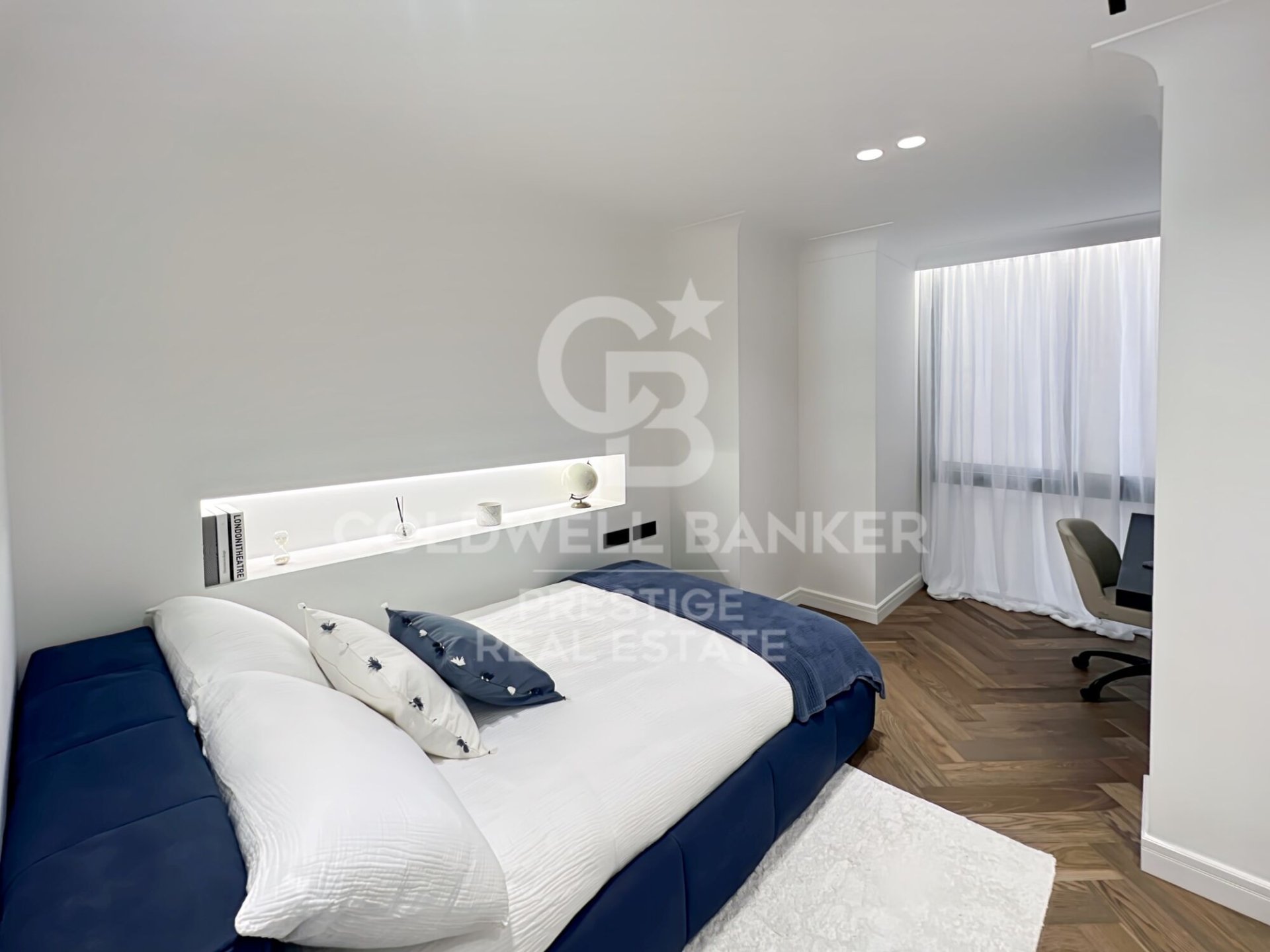 Apartamento en Barcelona, España 4 dormitorios, 350 m2 No. 160225
