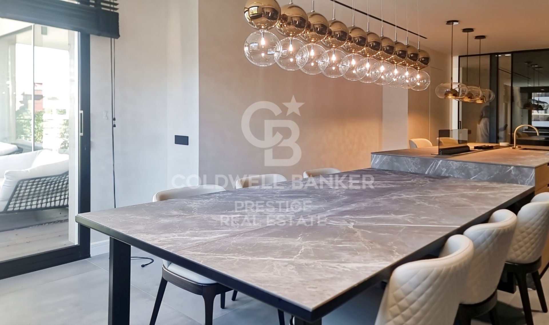 Apartamento en Barcelona, España 4 dormitorios, 350 m2 No. 160225