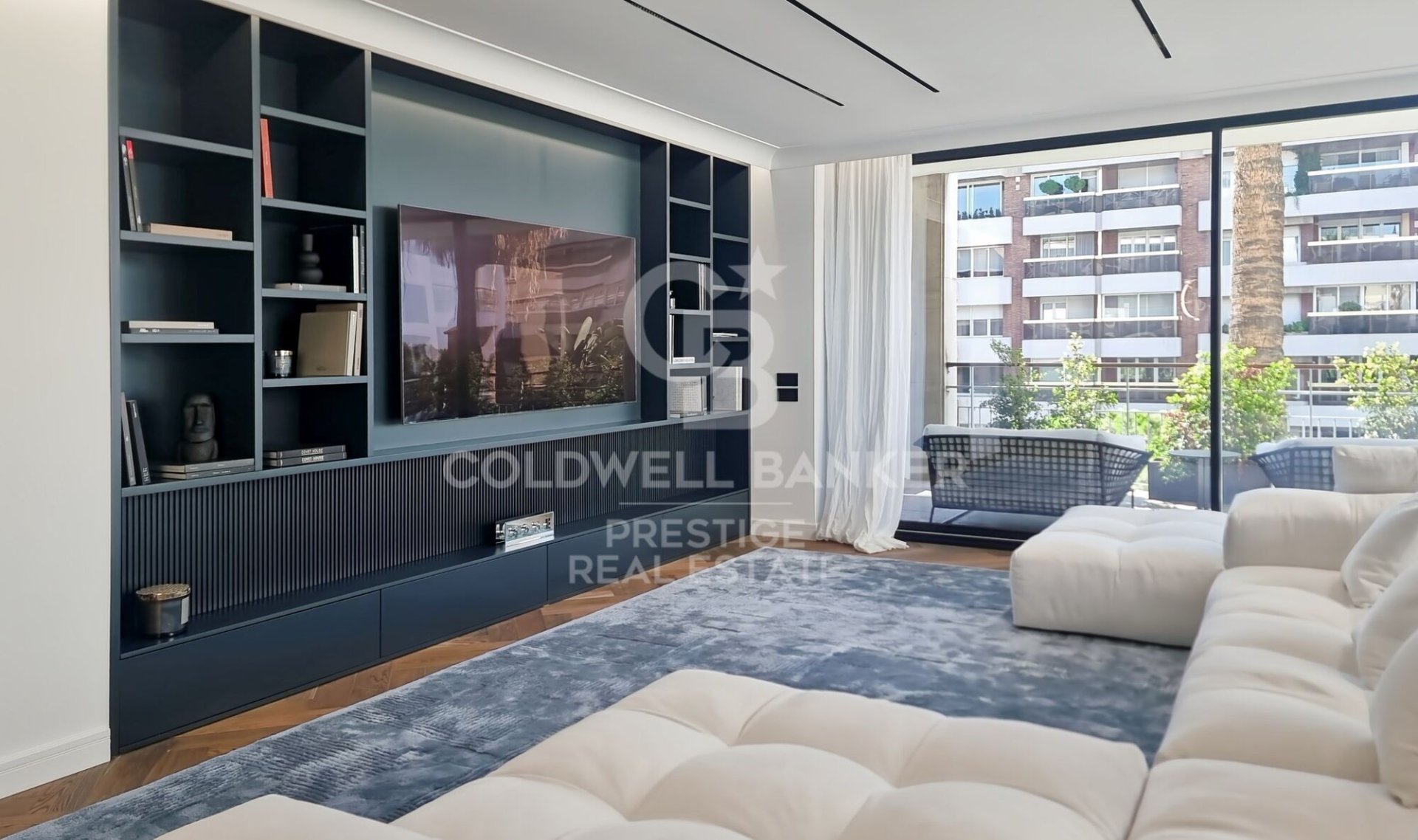 Apartamento en Barcelona, España 4 dormitorios, 350 m2 No. 160225
