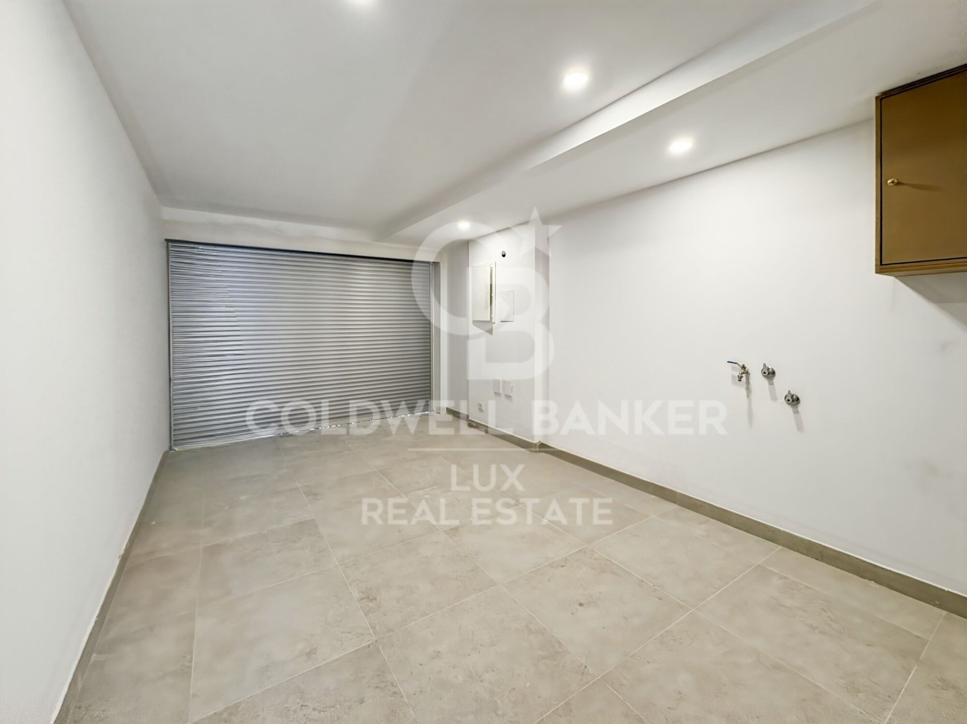 Hus i Empuriabrava, Girona, Spanien 3 sovrum, 172 kvm. Nr. 160227