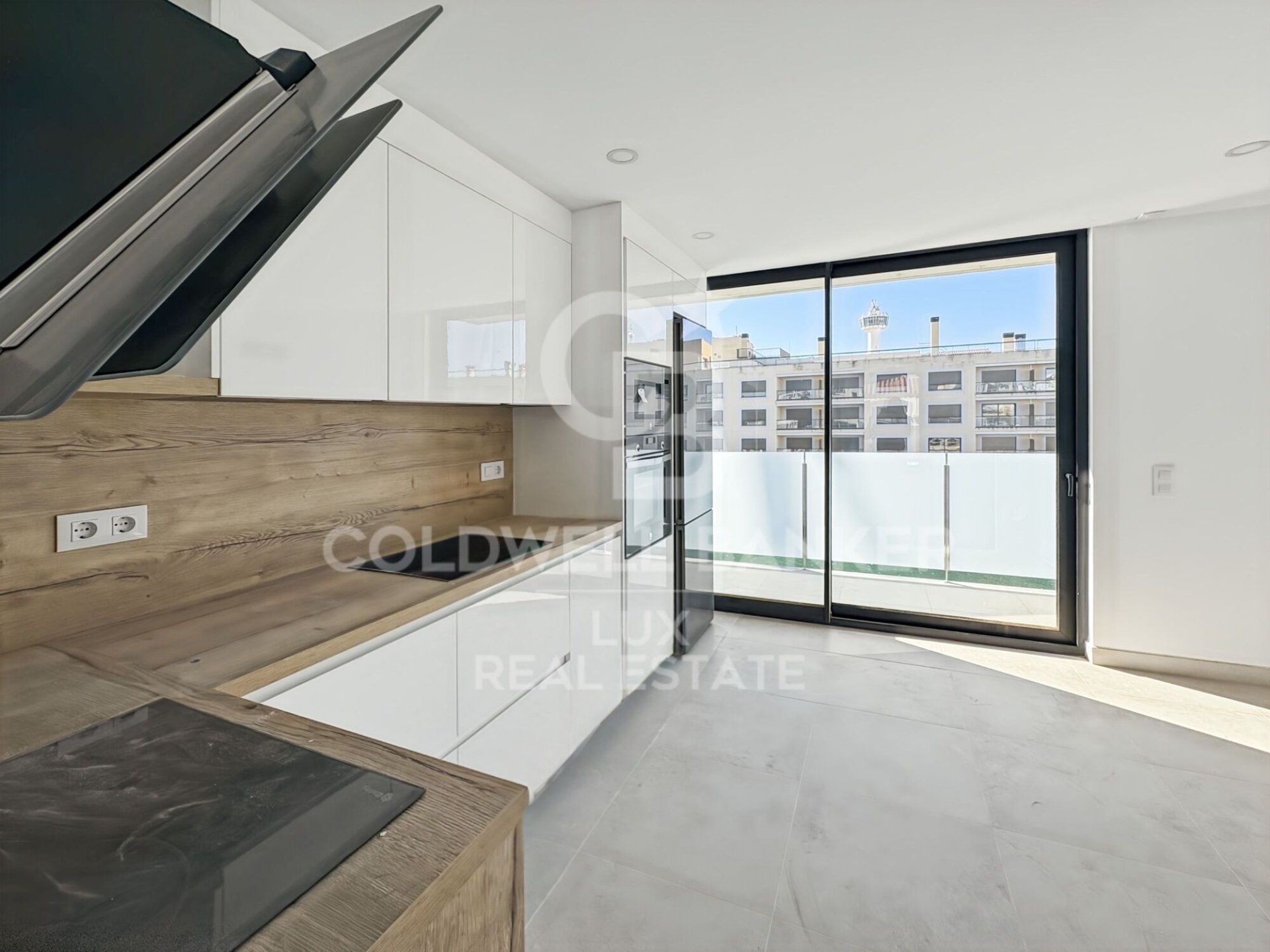 Hus i Empuriabrava, Girona, Spanien 3 sovrum, 172 kvm. Nr. 160227