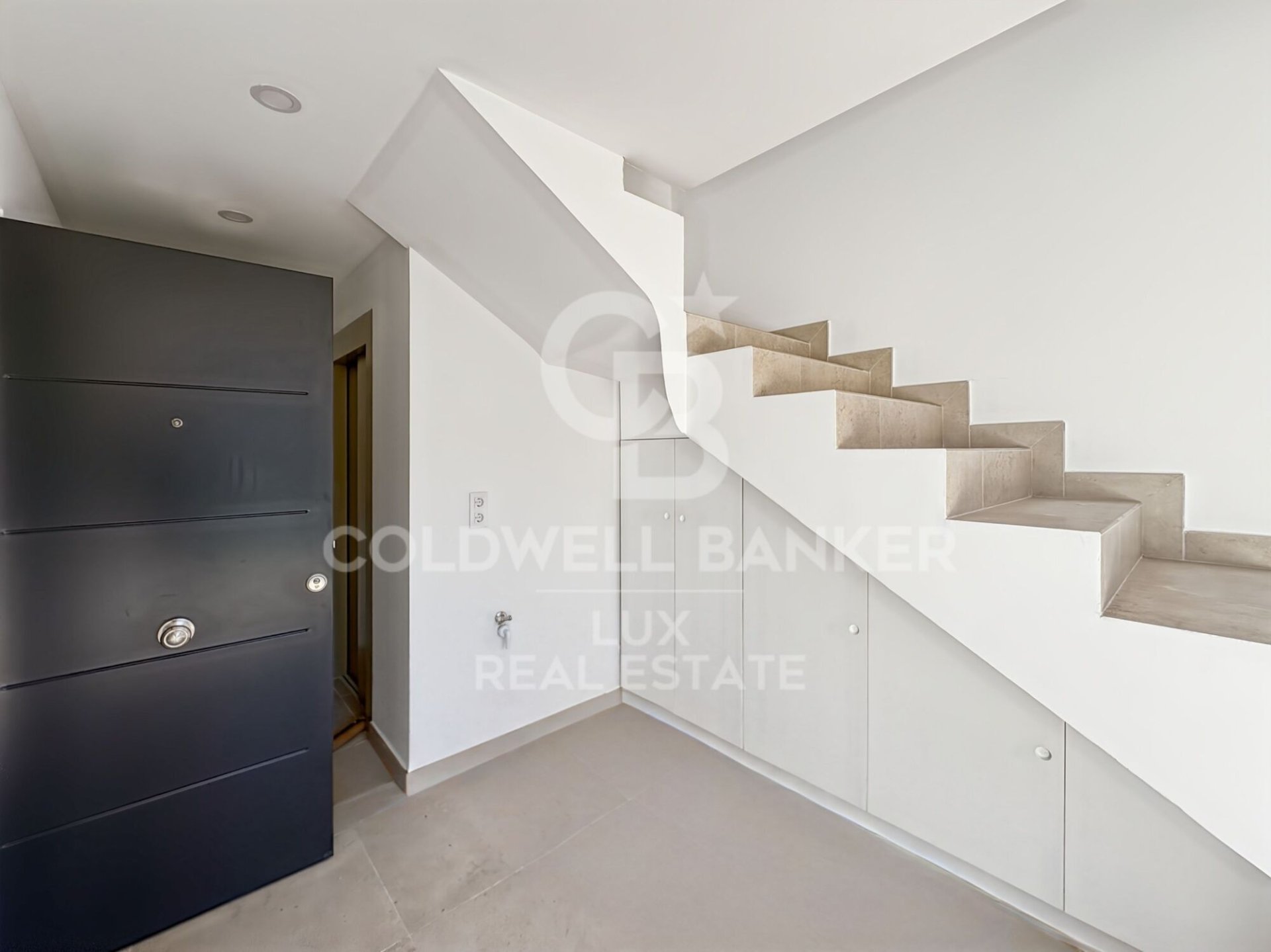 Hus i Empuriabrava, Girona, Spanien 3 sovrum, 172 kvm. Nr. 160227