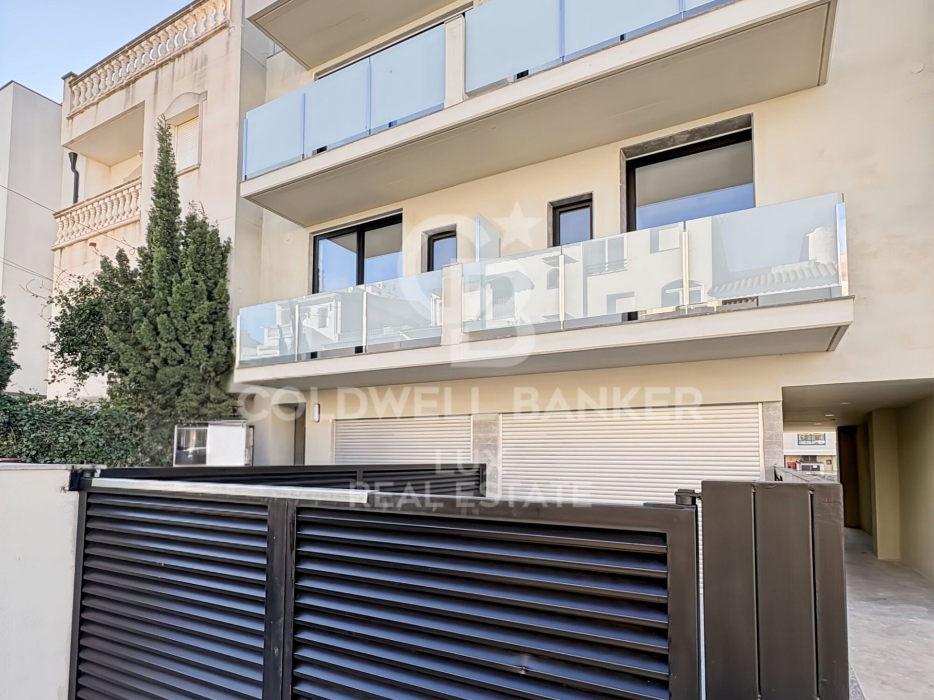 Hus i Empuriabrava, Girona, Spanien 3 sovrum, 172 kvm. Nr. 160227